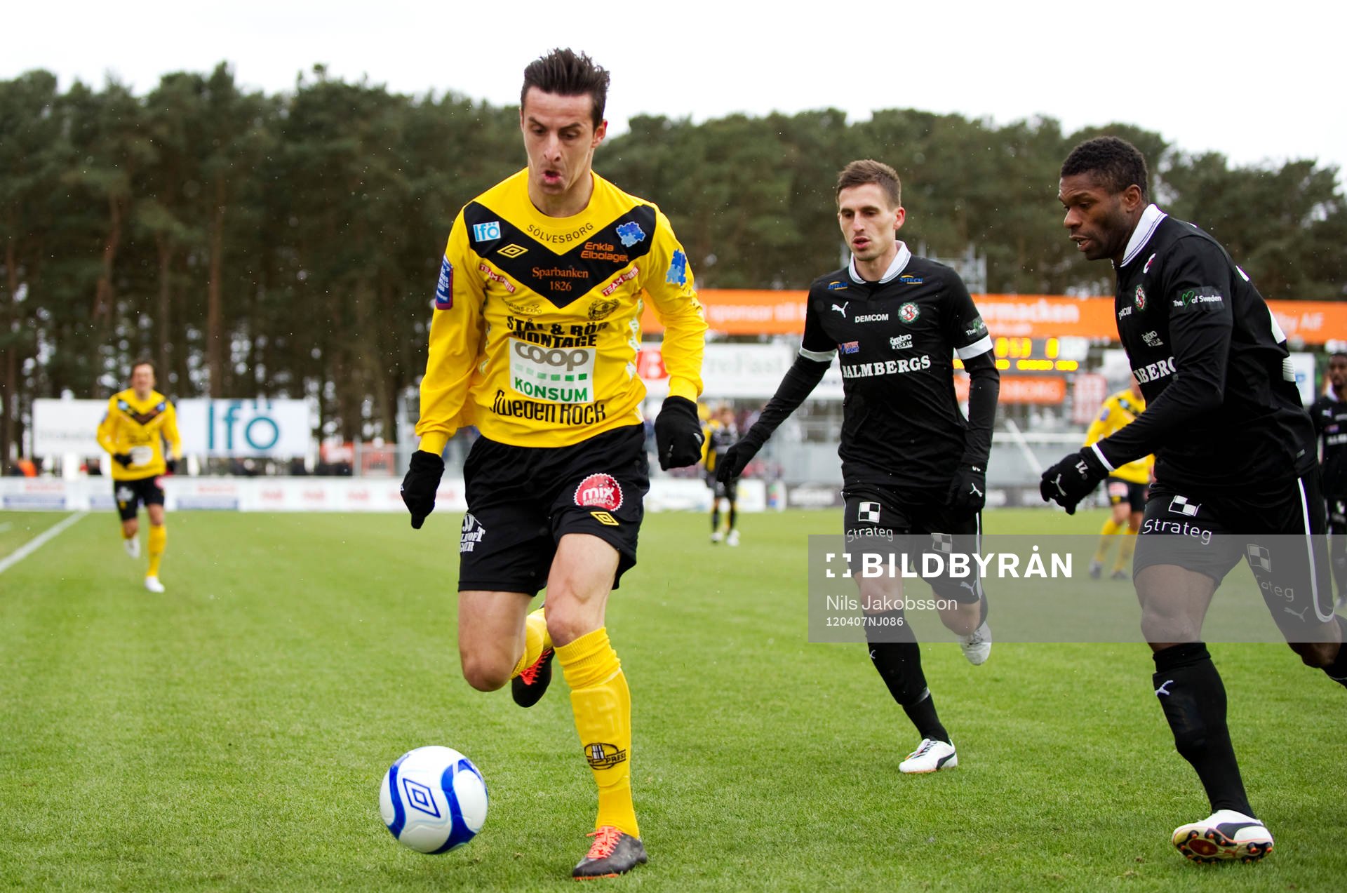 Haris Radetinac, Mjällby, Samuel Wowoah, Örebro