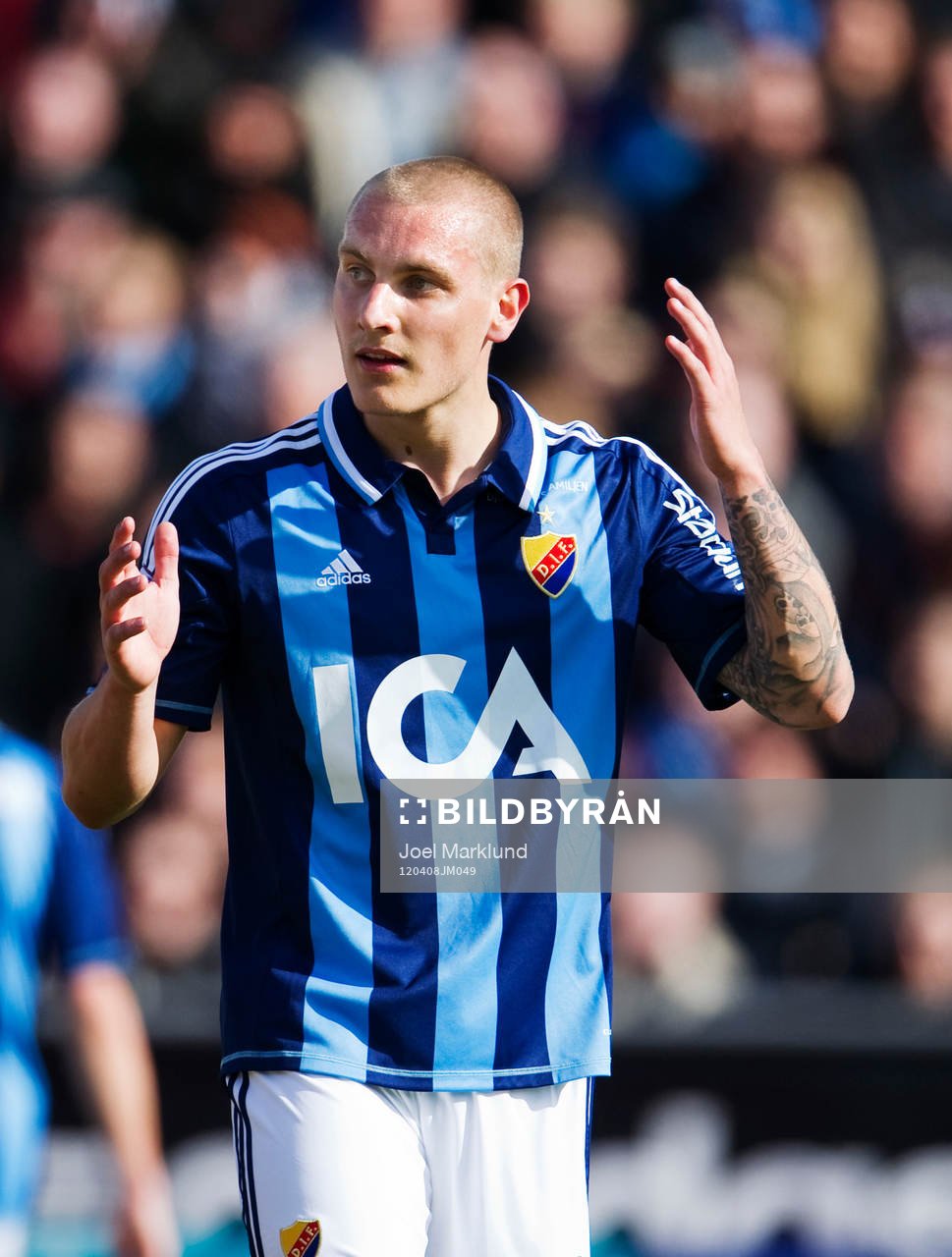 Marc Pedersen, Djurgården, blir utvisad