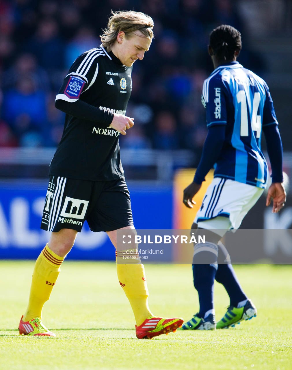 Emil Forsberg, Sundsvall, går av planen skadad