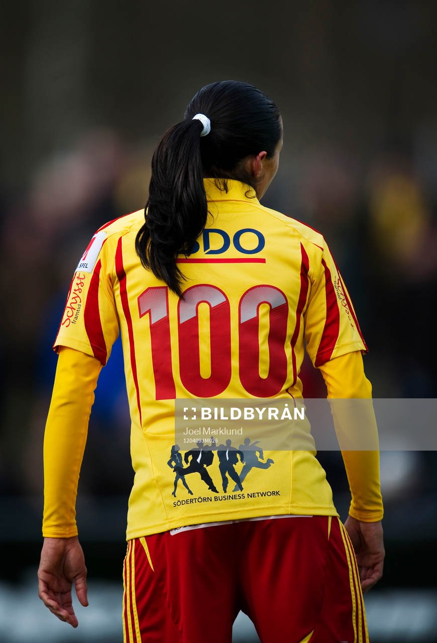 Marta har i Tyresö nummer 100 på ryggen