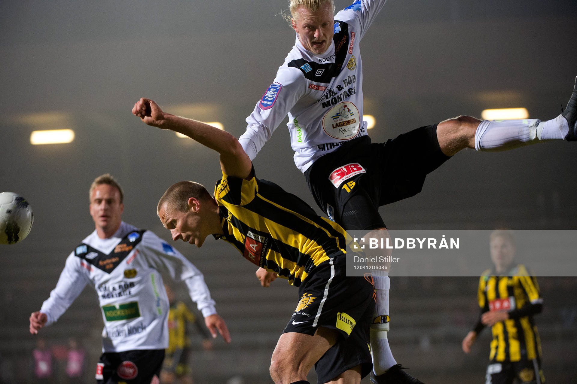Mattias Östberg, Häcken. Robin Cederberg, Mjällby