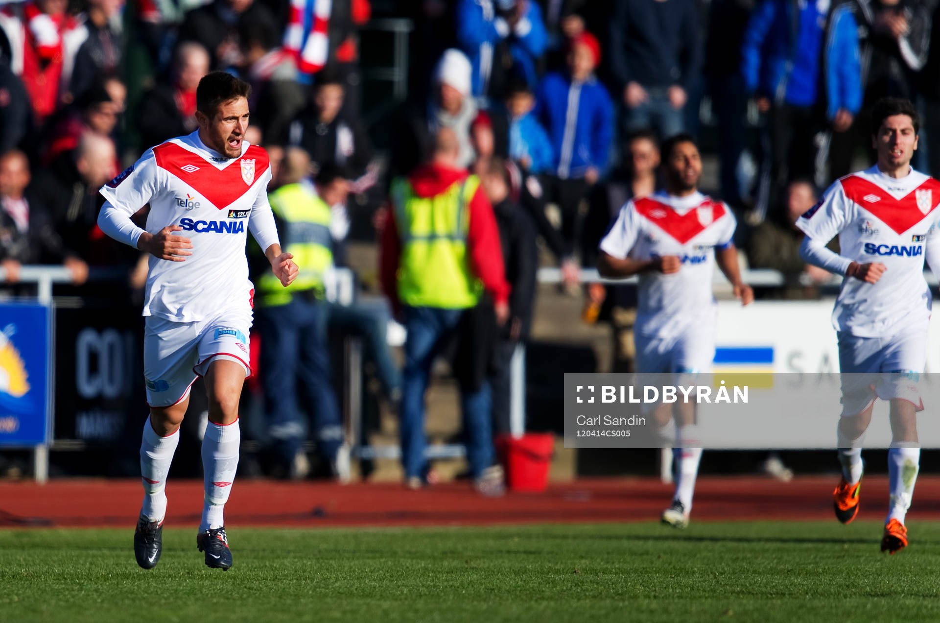 Sotiris Papagiannopoulos, Assyriska, jubel