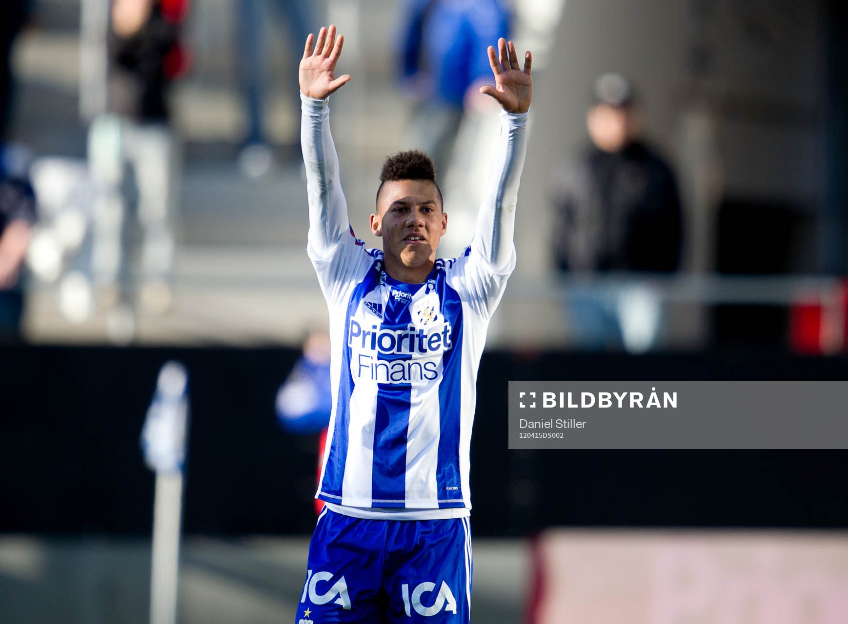Tobias Sana gör 1-0 för IFK Göteborg. Jubel