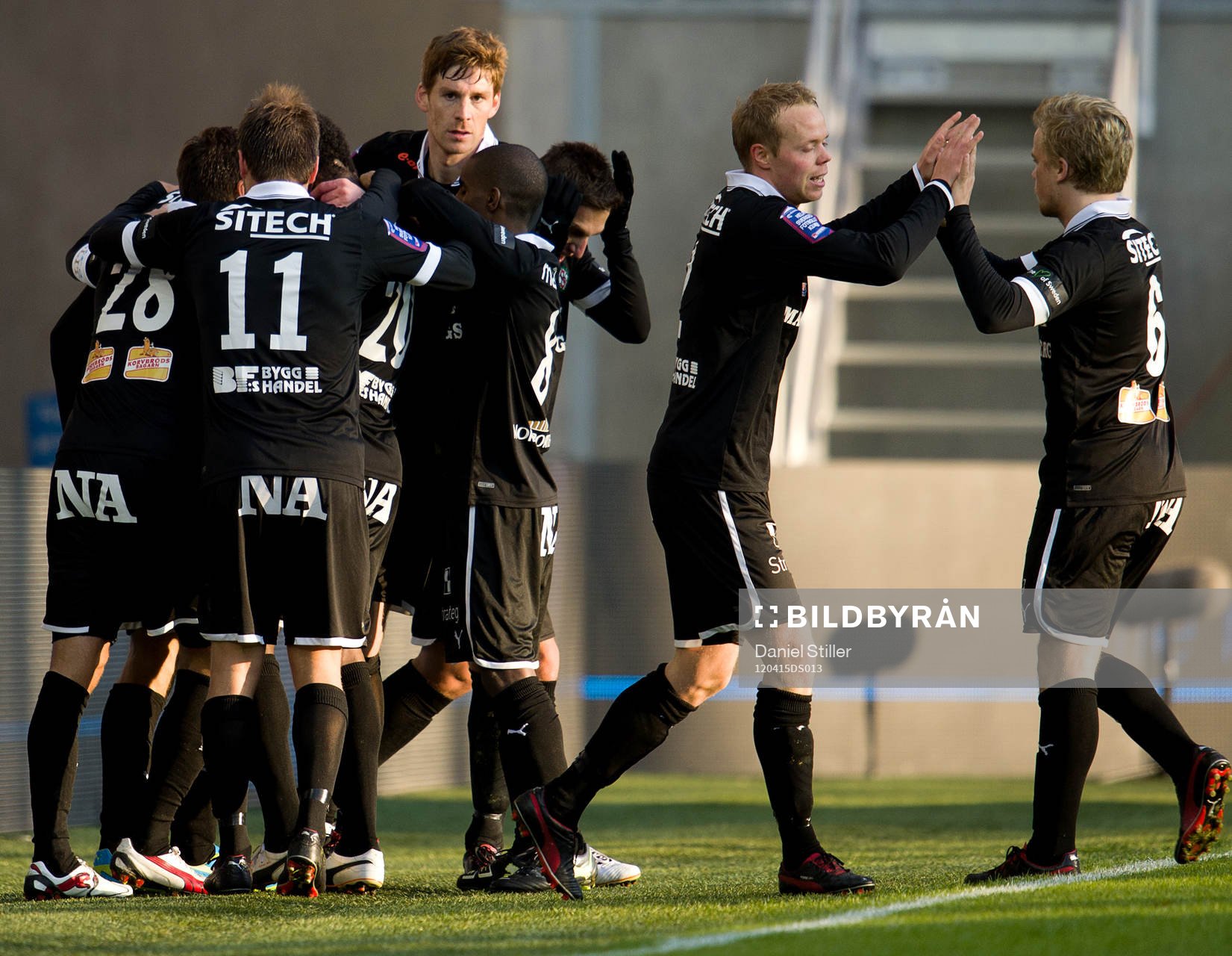 Tobias Grahn, Örebro, gör 1-2, jubel