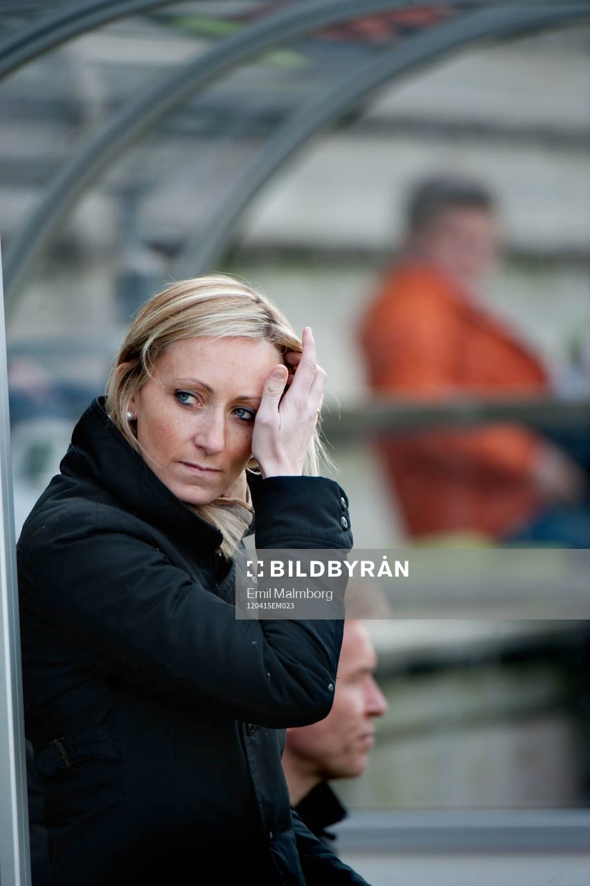 Elisabet Gunnarsdottir, tränare