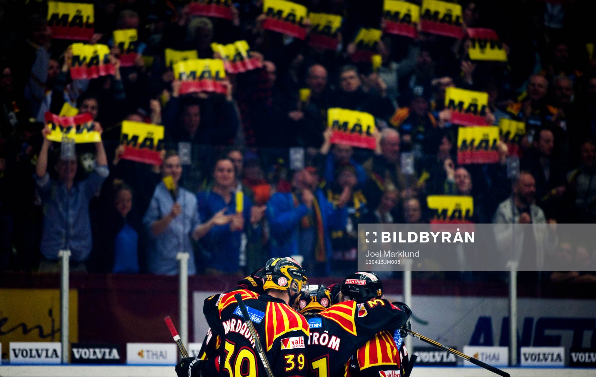 Jubel bland Brynäs spelare
