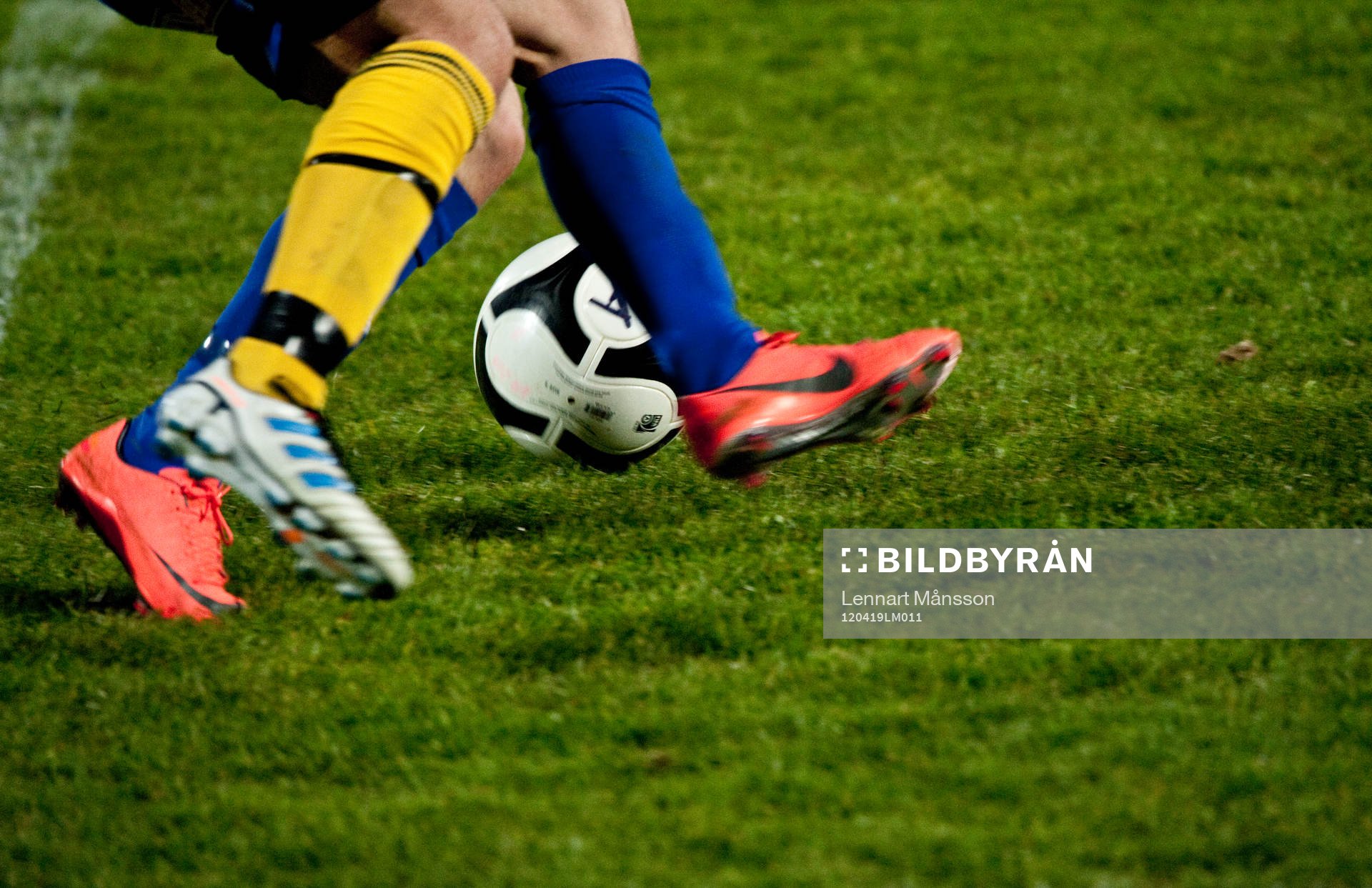 Fotboll, Nike, Skor, genre