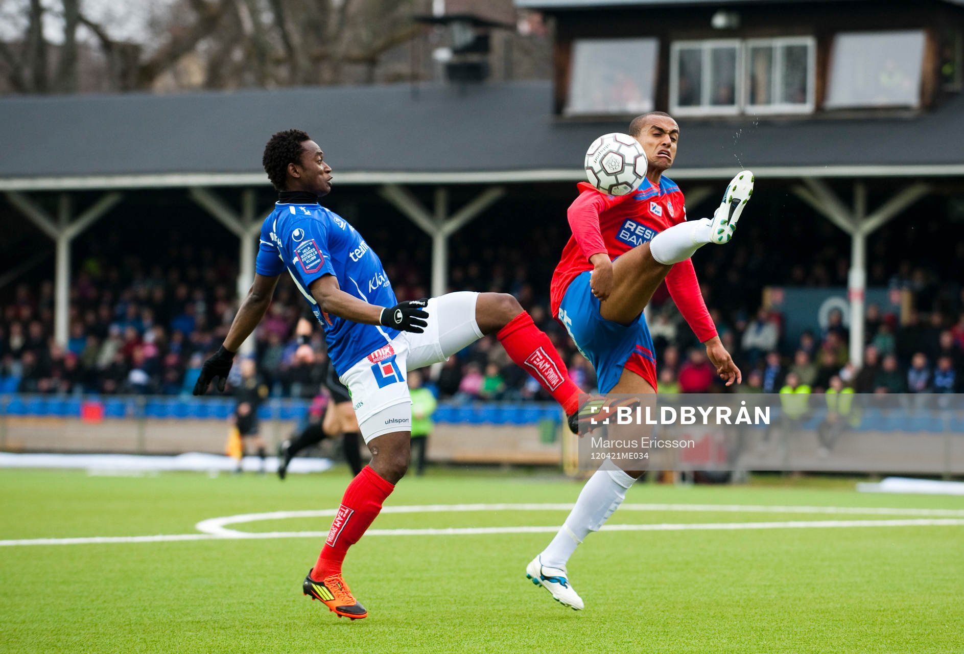 Alain Junior Ollé Ollé, Åtvidaberg och Walid Atta,