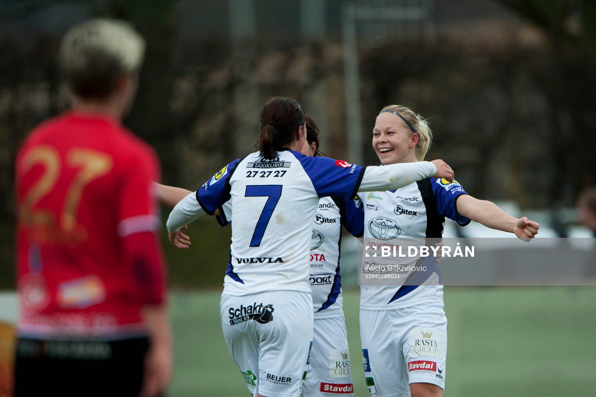 Jitex spelare jublar