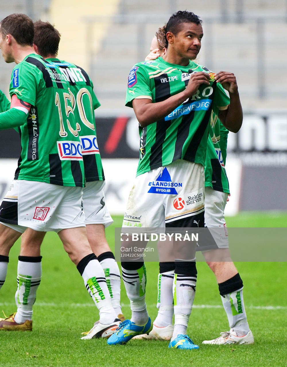 Wanderson Do Carmo, GAIS, jubel, visar upp klubbmärket