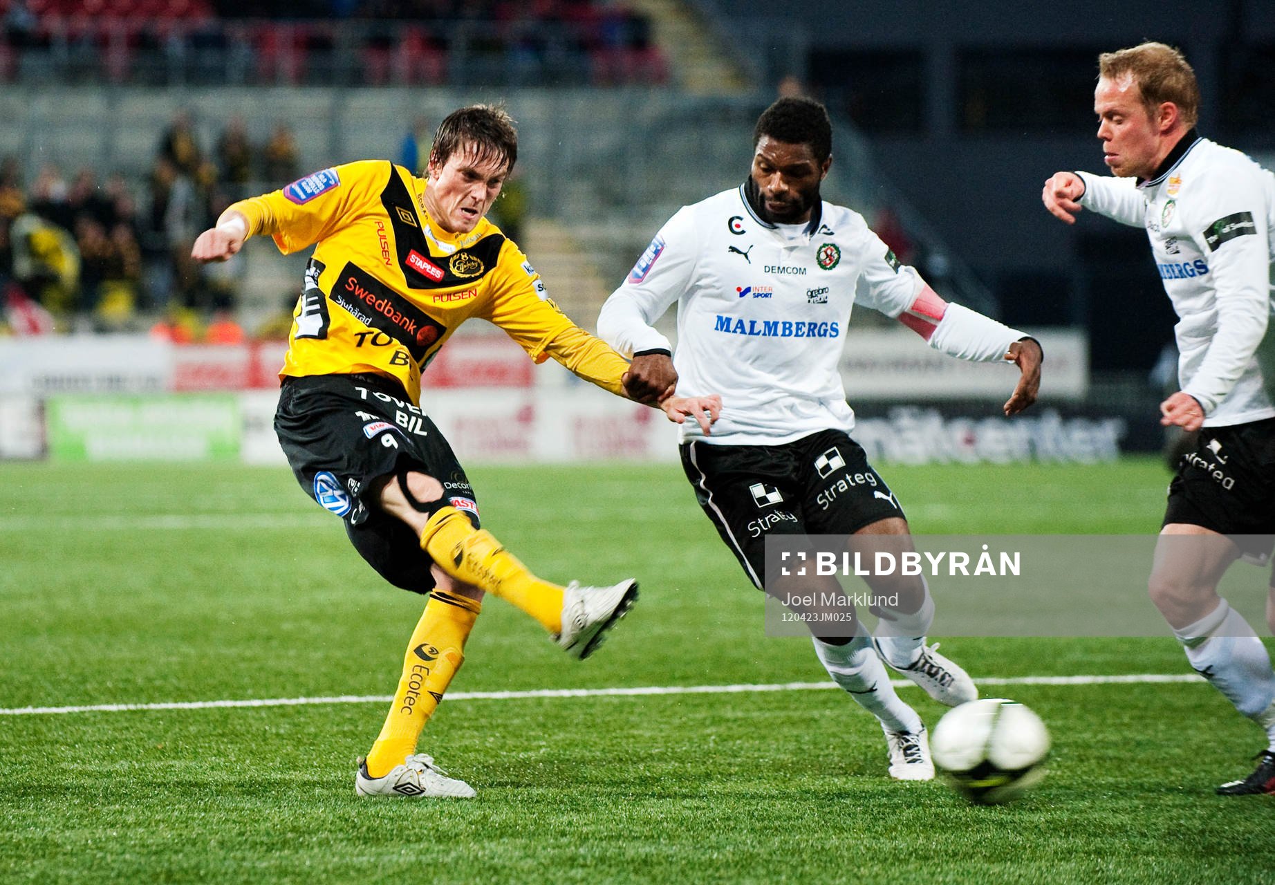 Lasse Nilsson, Elfsborg, skjuter