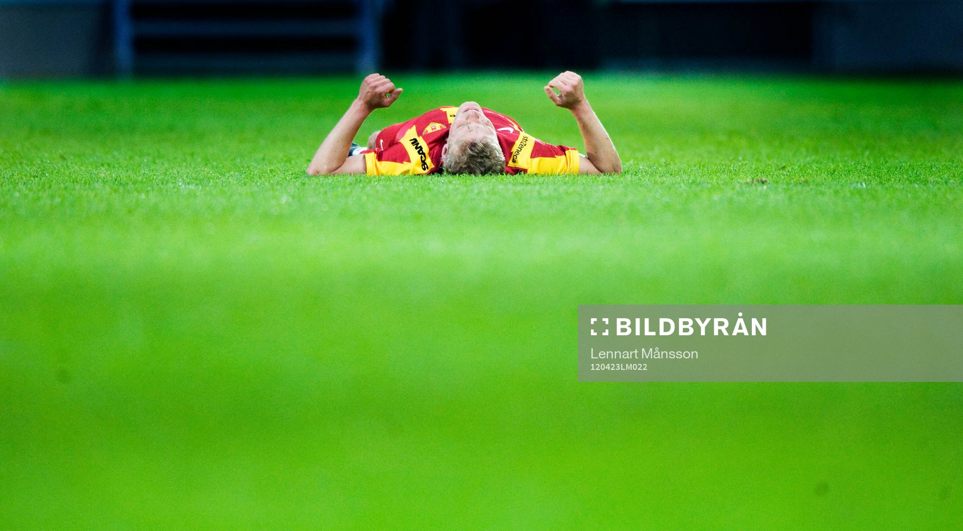 Johan Arneng, Syrianska, skadad och utslagen. Skada