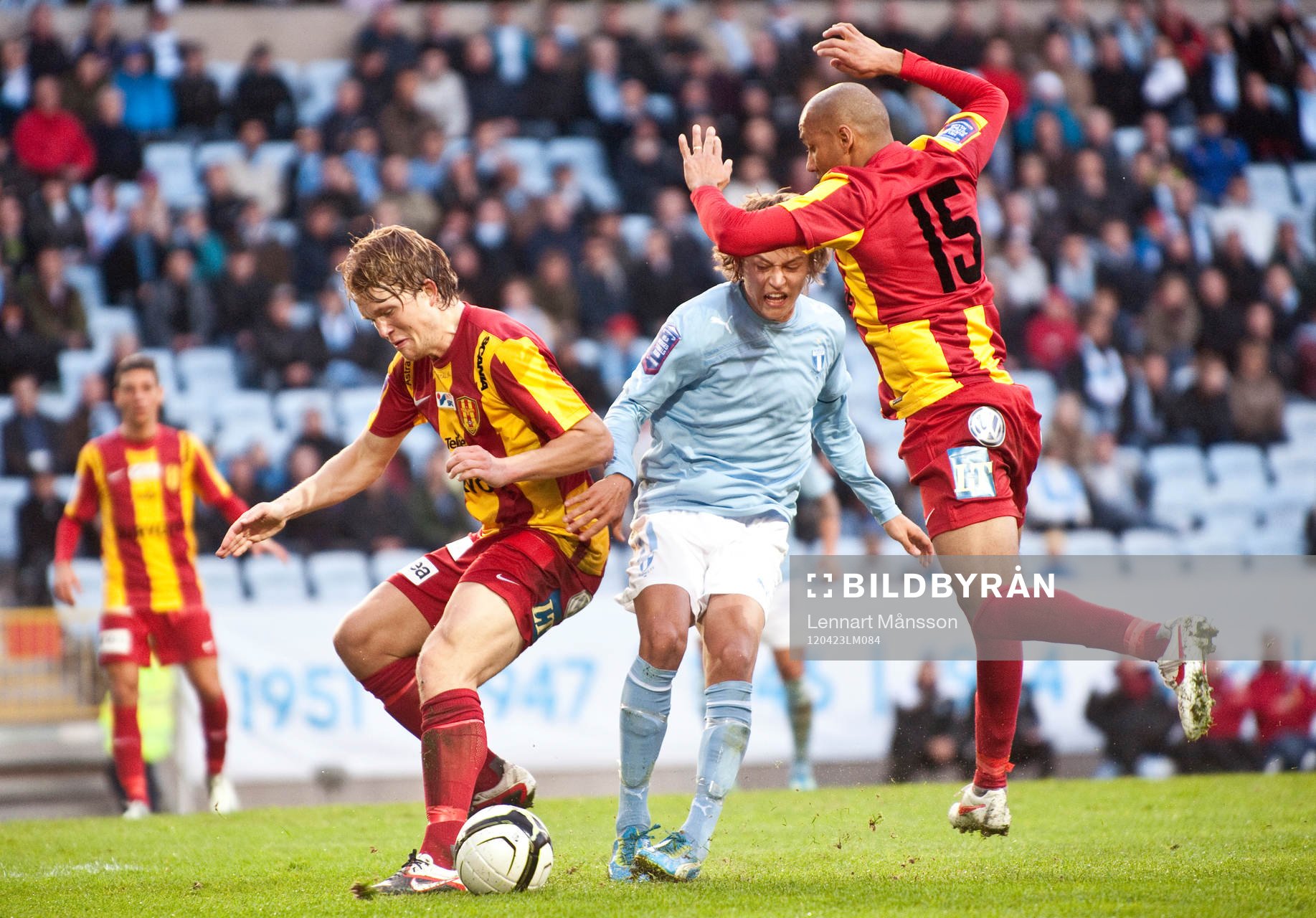 Simon Thern, Malmö mot Alessandro Silva Perreira och