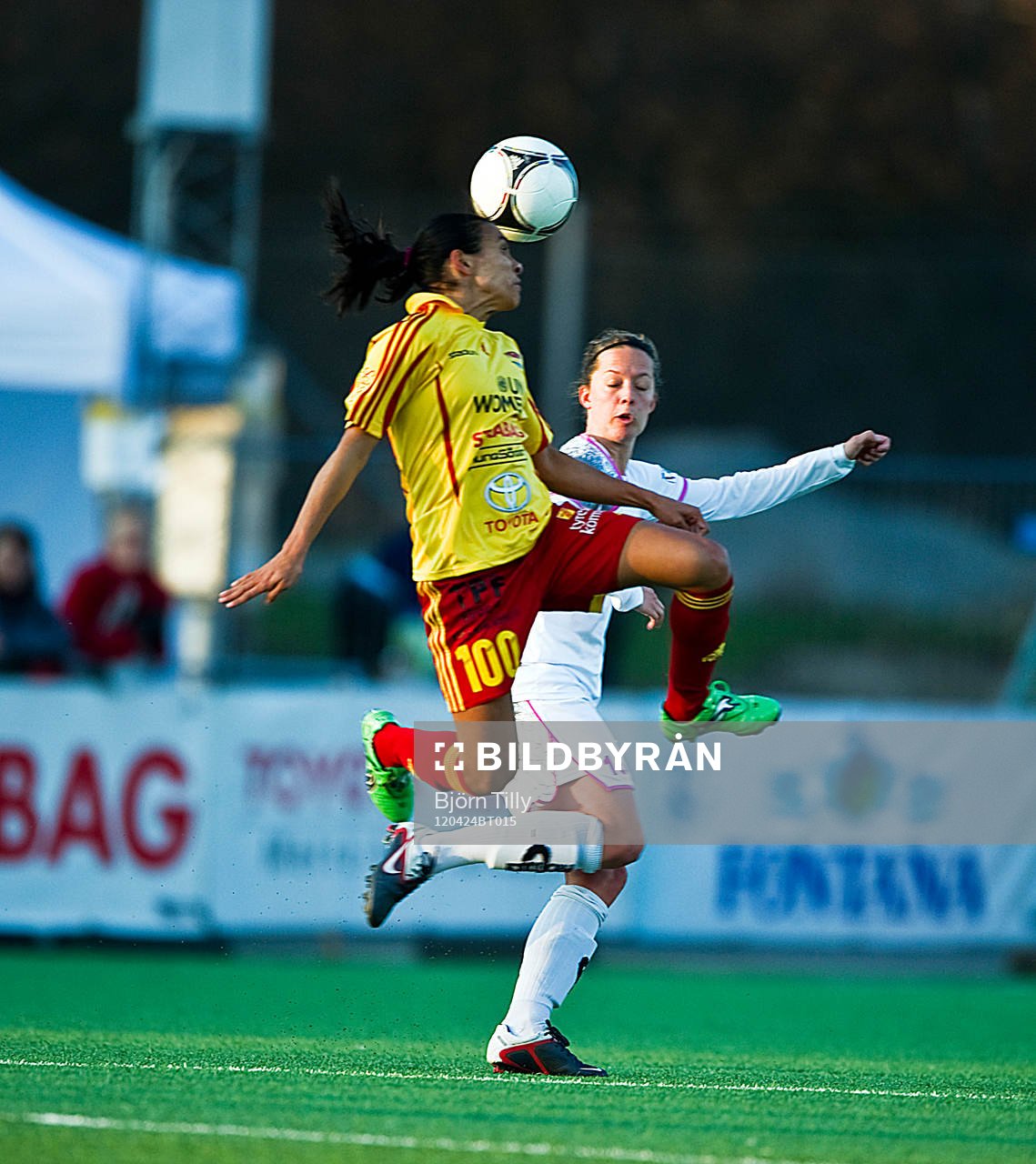 Marta Vieira da Silva, Tyresö och Lina Nilsson, Malmö