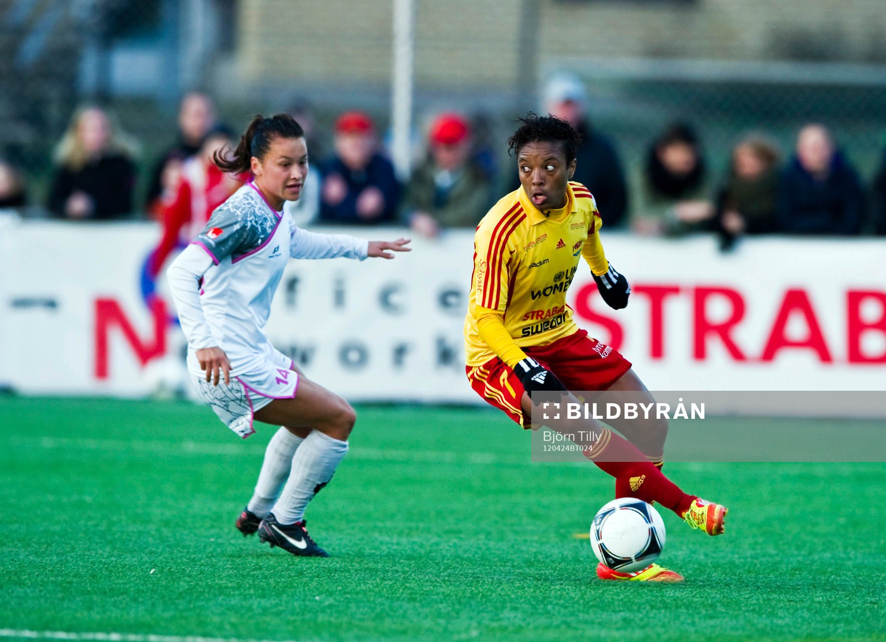 Alexandra Riley, Malmö och Elaine Moura, Tyresö