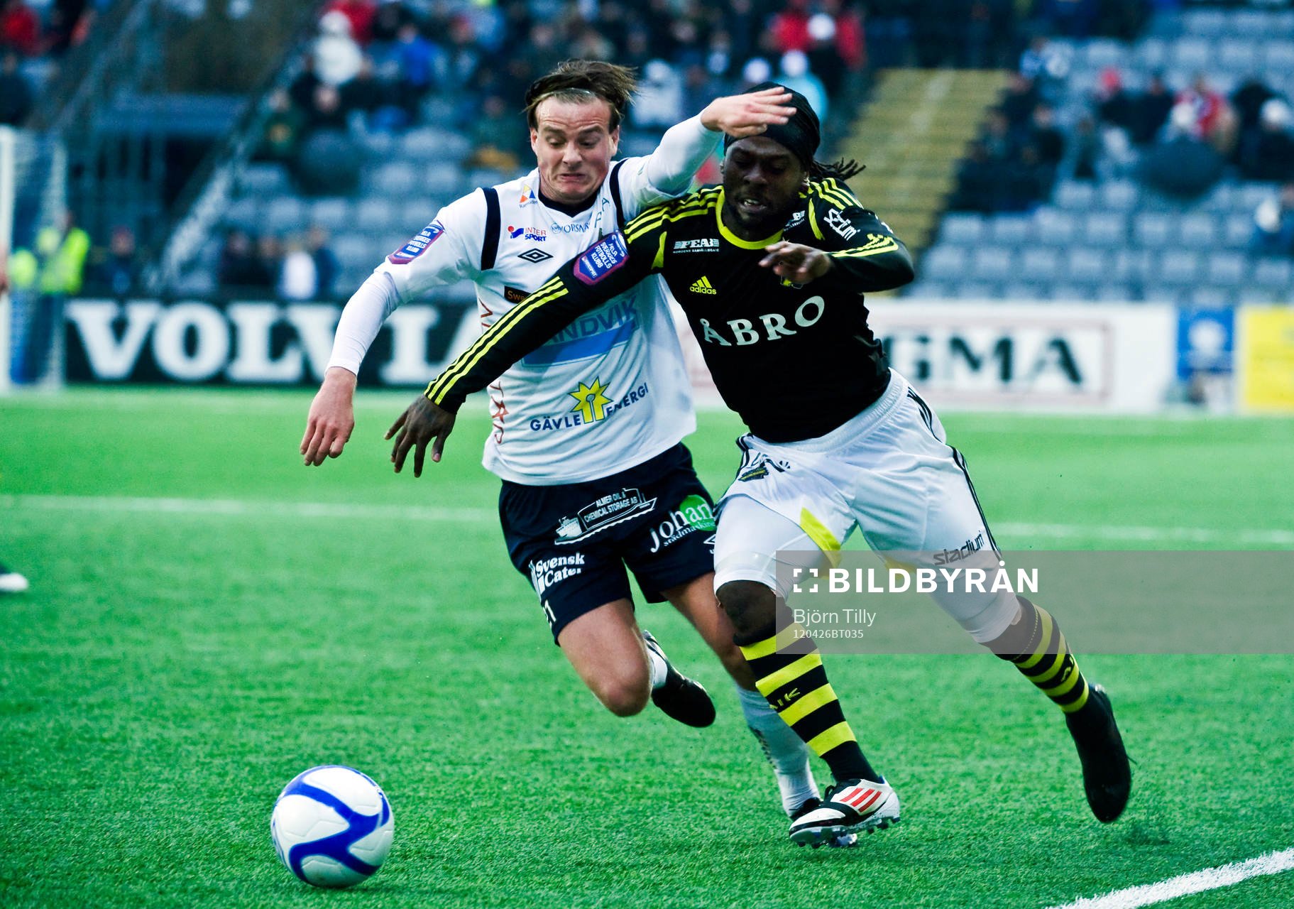 Eric Larsson, Gefle och Martin Mutumba, AIK som gjorde