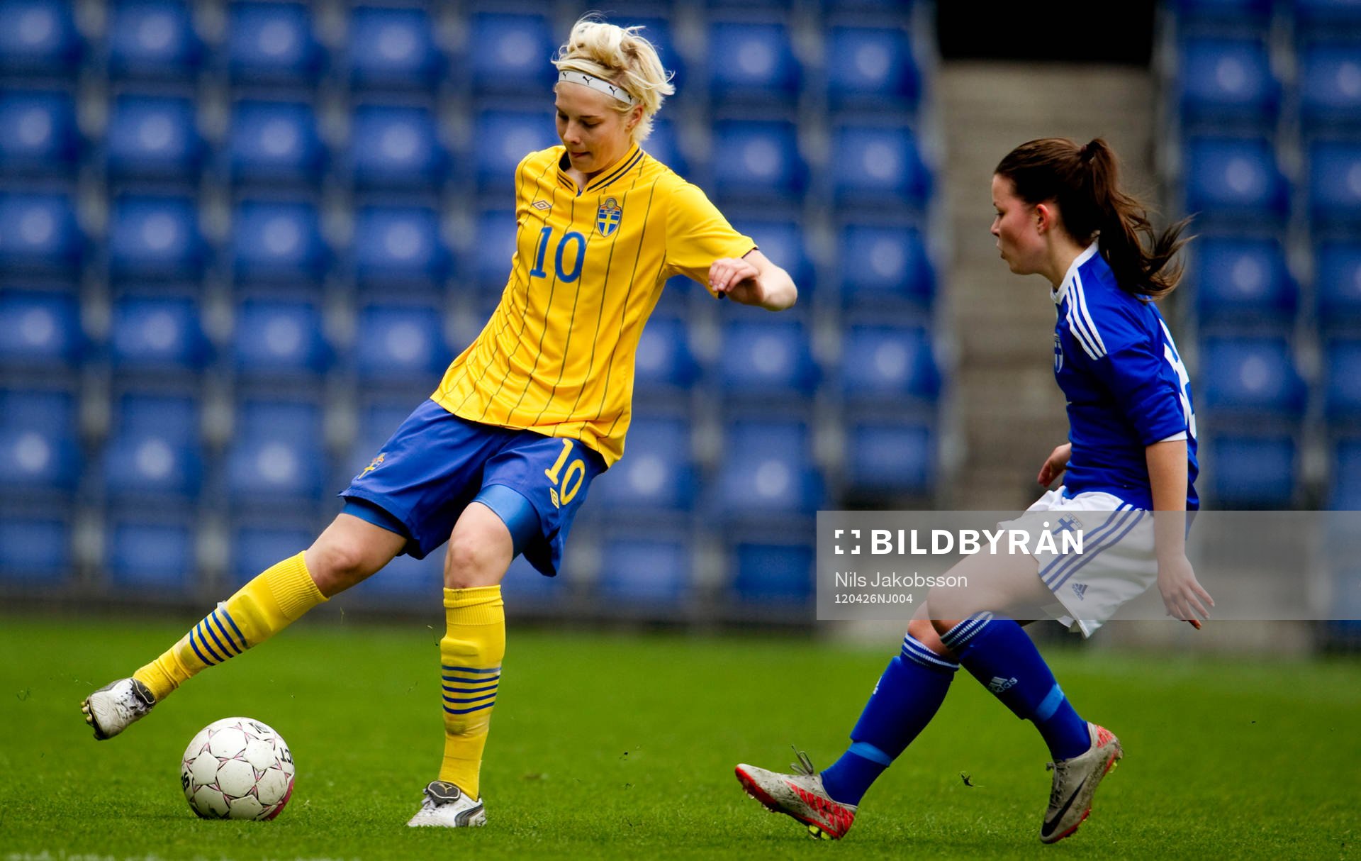 Lina Hurtig, Sverige
