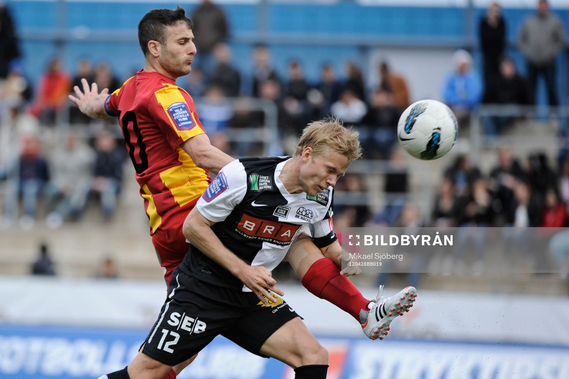 Sharbel Touma, Syrianska och Oscar Lewicki, Häcken