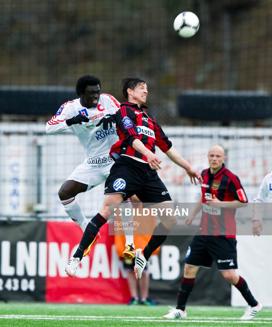 Kwame Amponsah Karikari, Degerfors och Gabriel Petrovic,