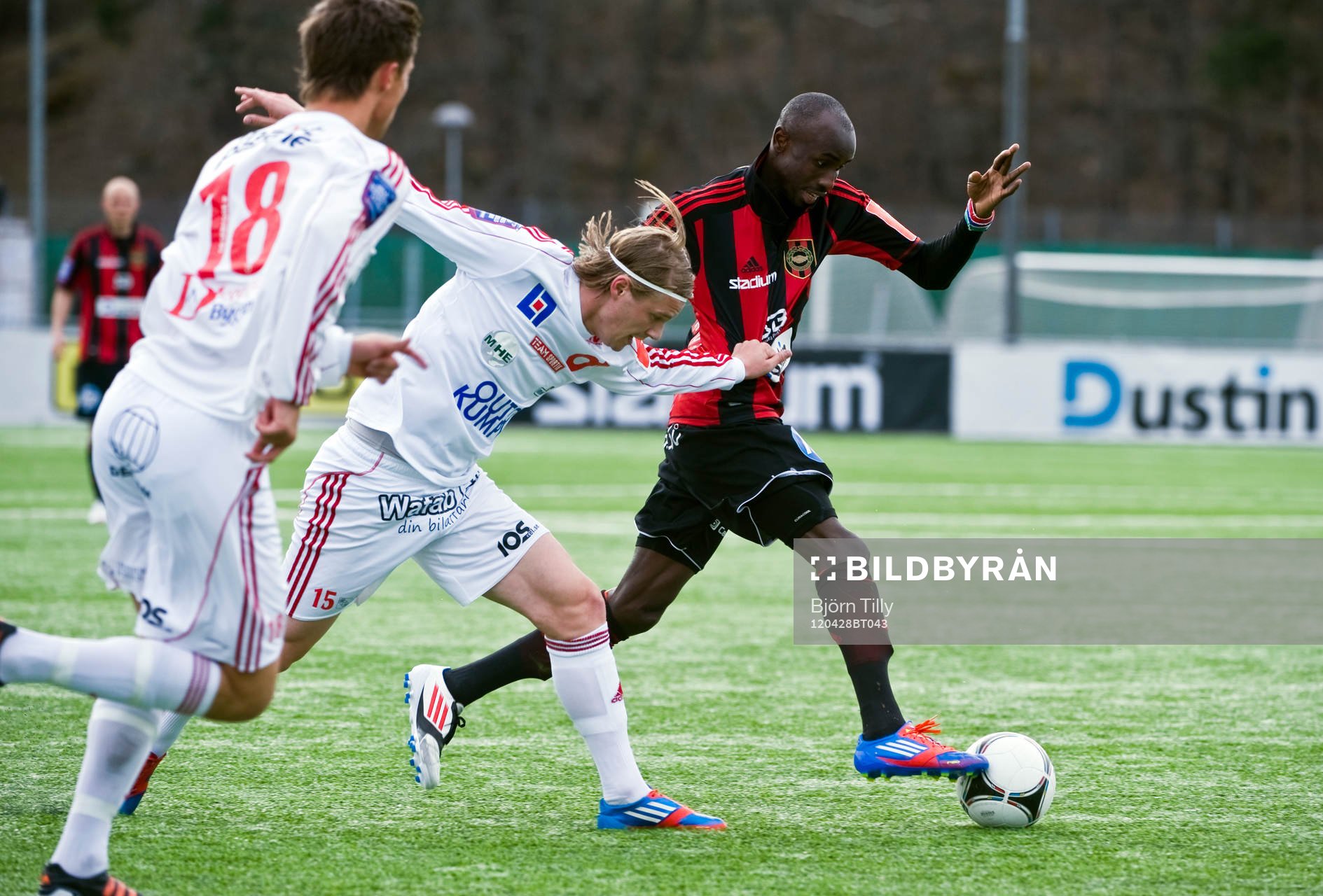 Erik Nilsson, Degerfors och Aziz Corr Nyang, Brommapojkarna