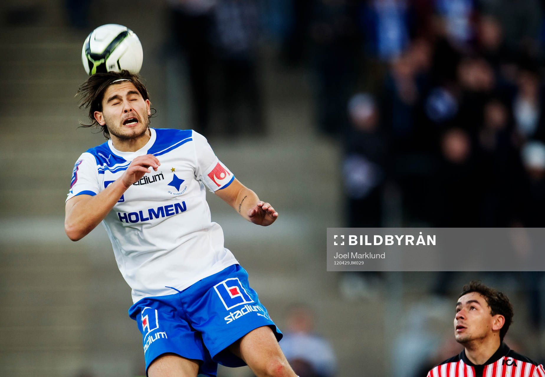 Astrit Ajdarevic, Norrköping, når högre än Ricardo