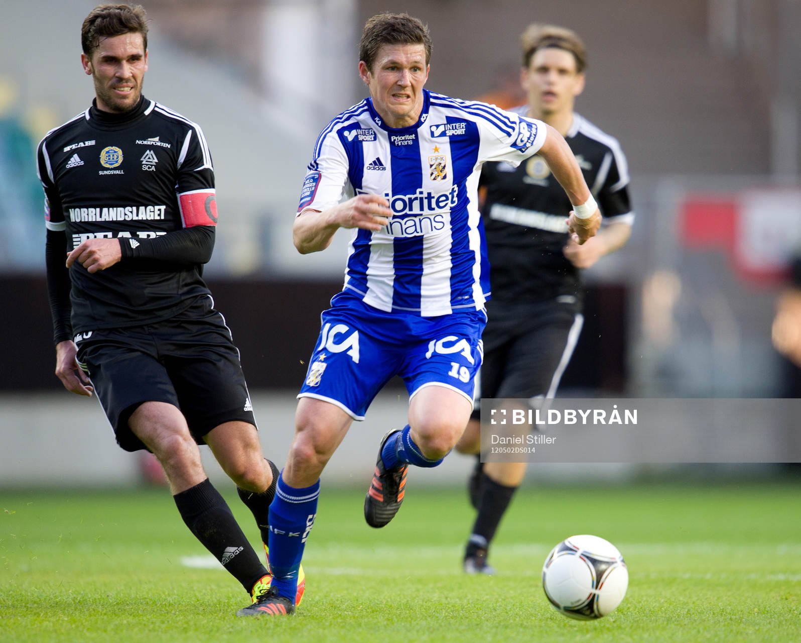 Hannes Stiller, IFK Göteborg. Nuri Mustafi, GIF Sundsvall
