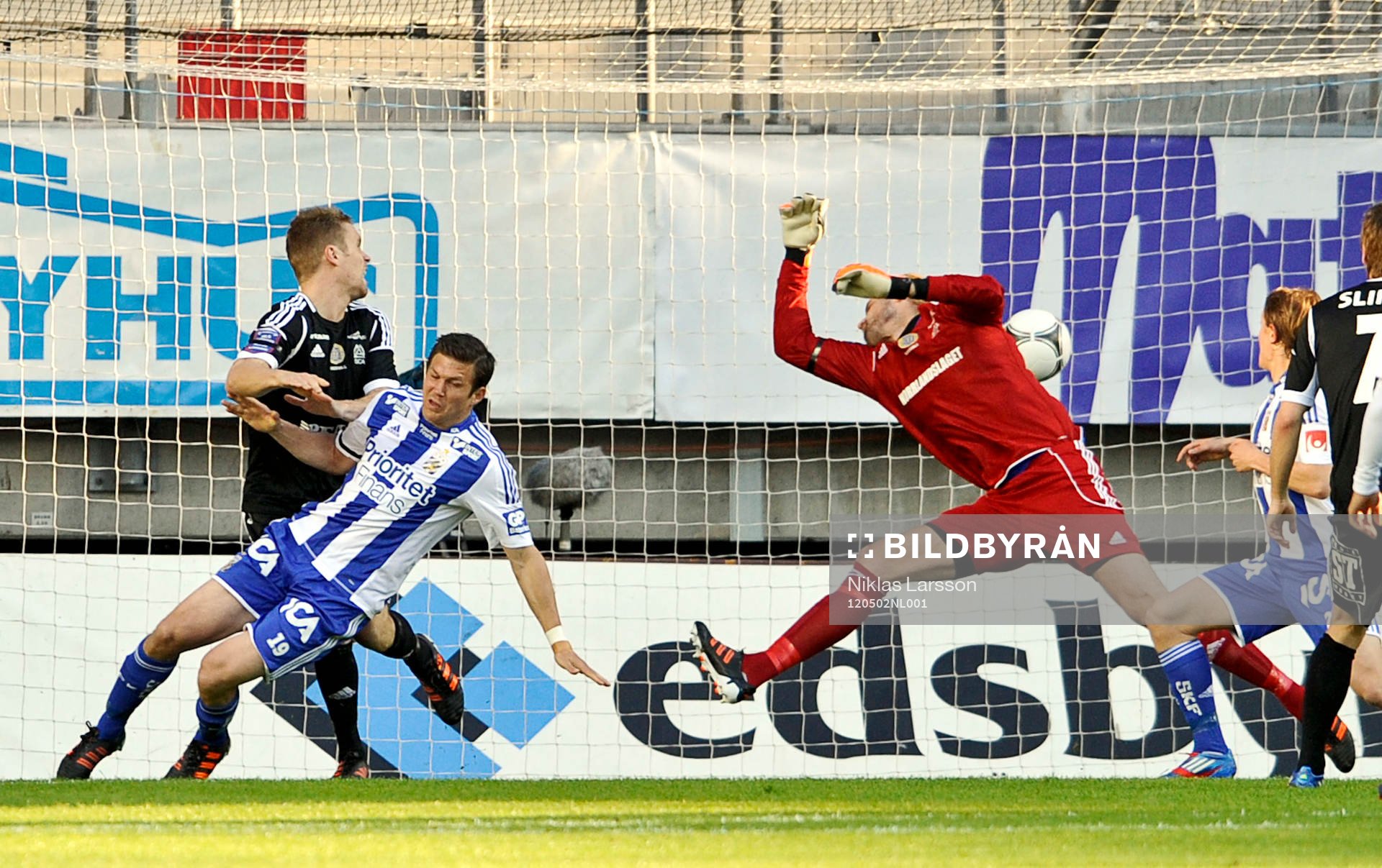 Hannes Stiller, Göteborg gör 1-0 bakom Sundsvalls