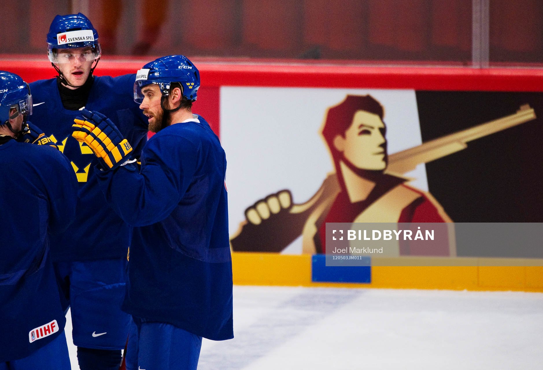 Mattias Ekholm och Henrik Zetterberg i en diskussion