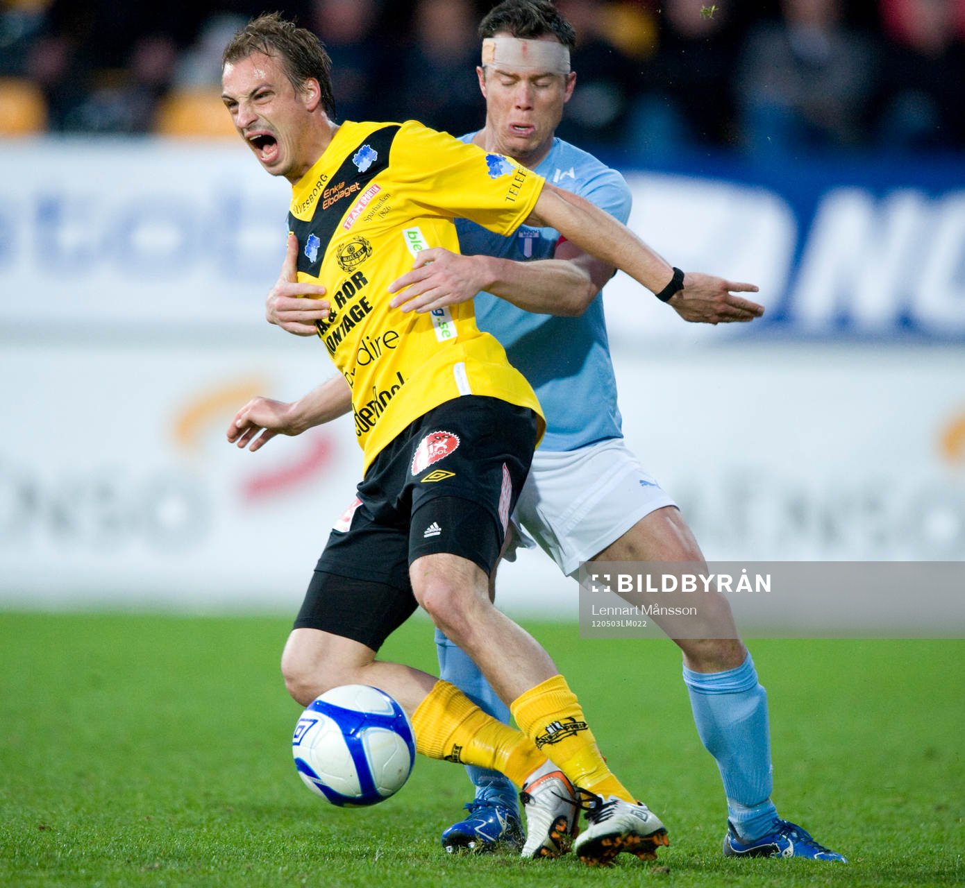 Daniel Andersson, Malmö, vräker omkull Pär Ericsson,