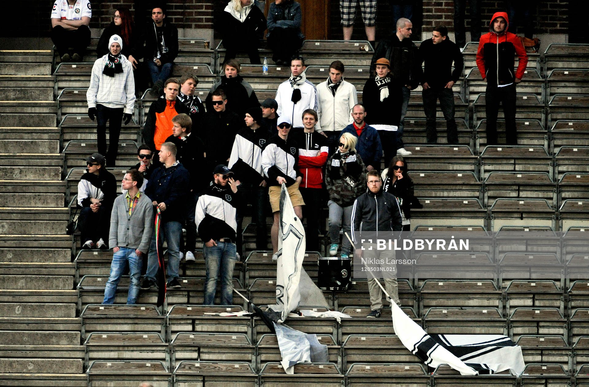 Tillresta Örebrofans deppar. Fans, supporter, depp
