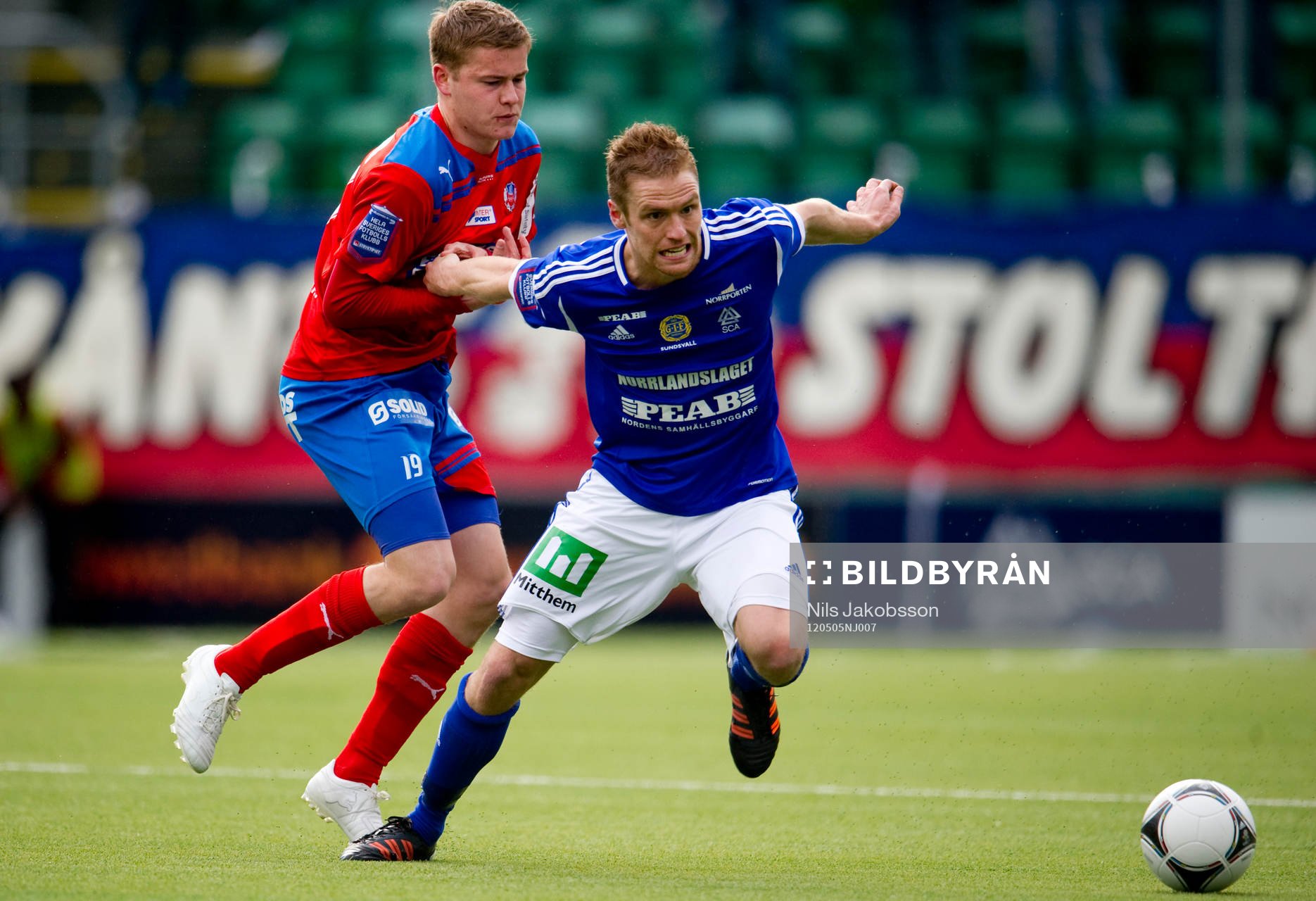  Aldred Finnbogason, Helsingborg, David Myrestam, GIF Sundsvall.