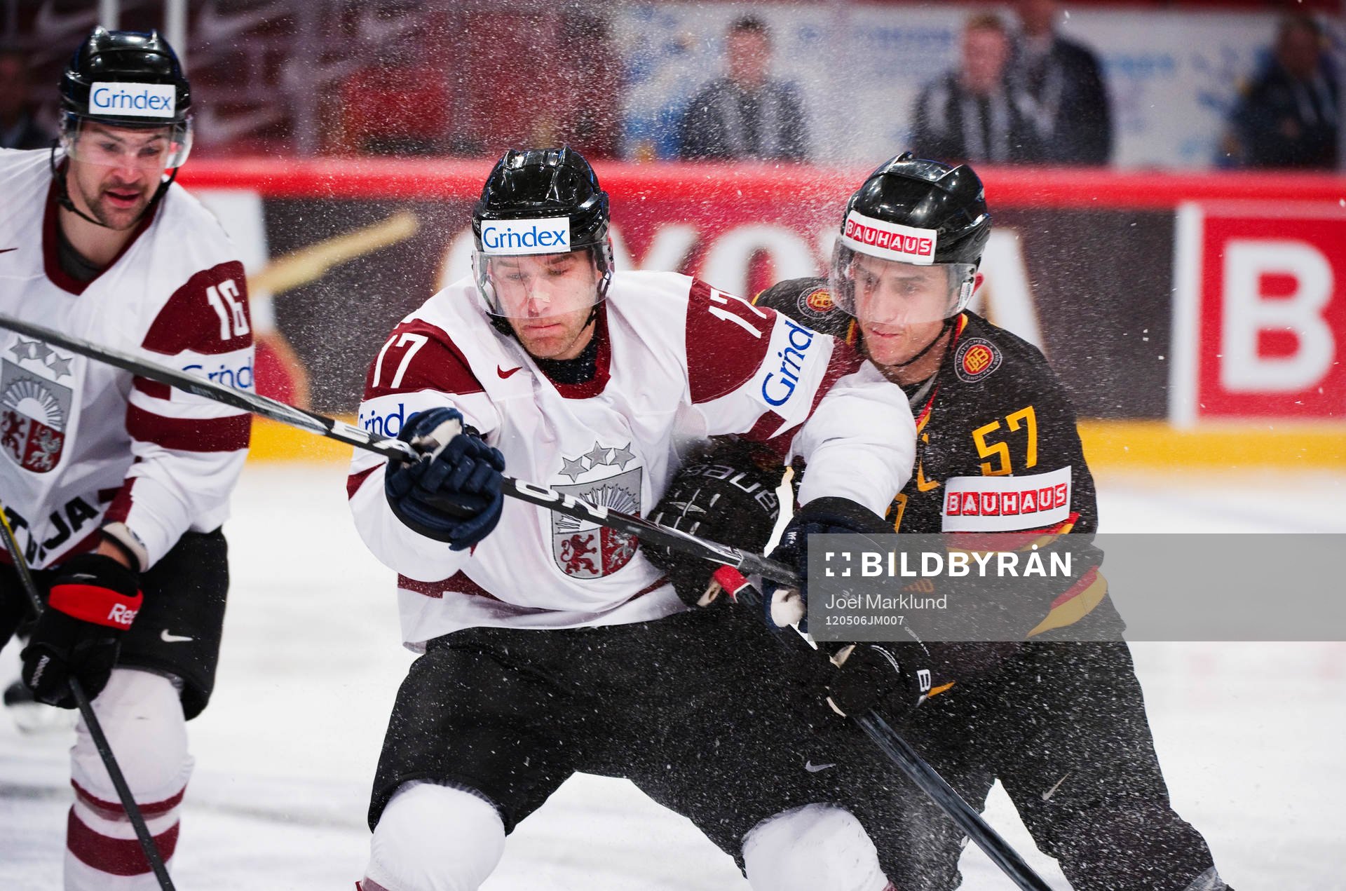 Kaspars Daugavins och Aleksejs Sirokovs, Lettland, och