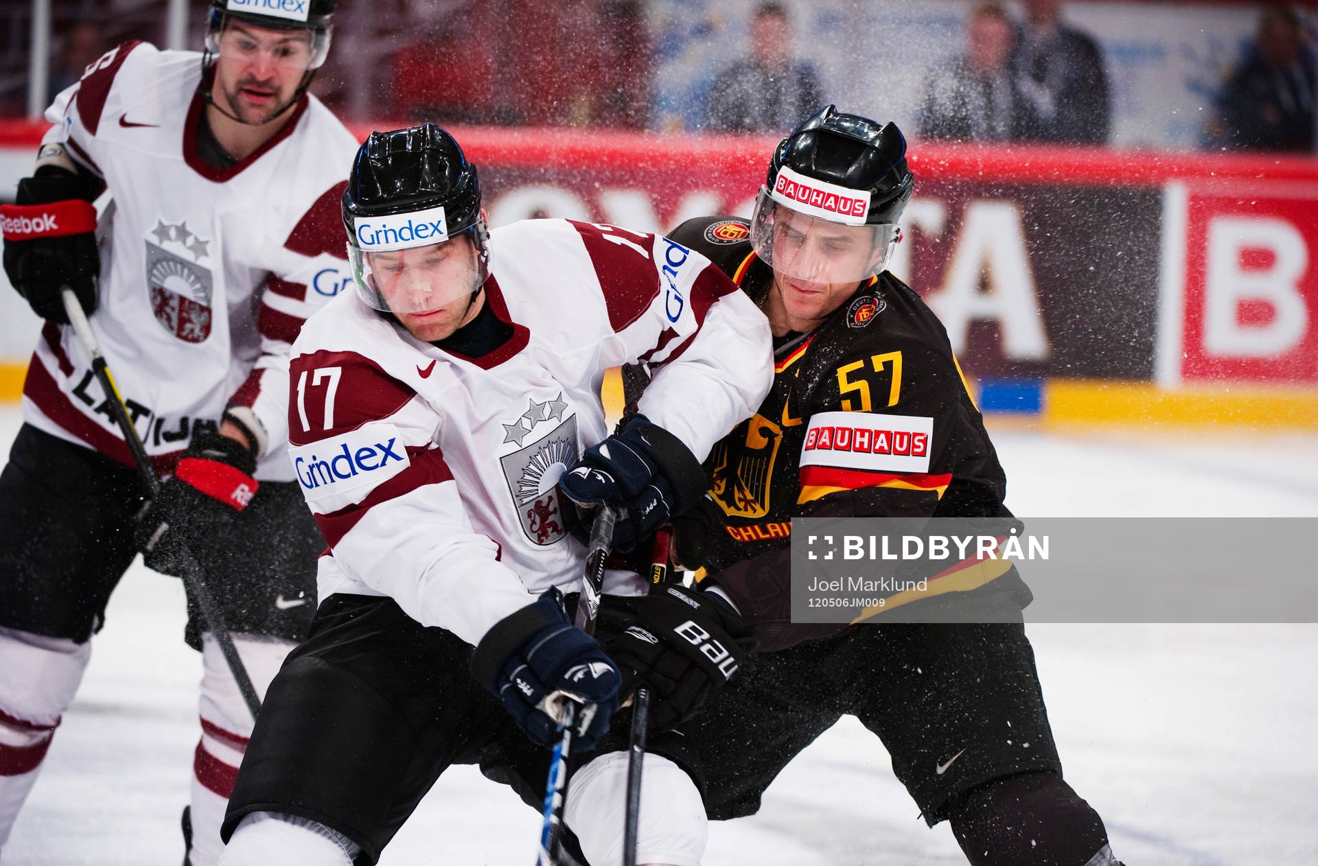 Kaspars Daugavins och Aleksejs Sirokovs, Lettland, och