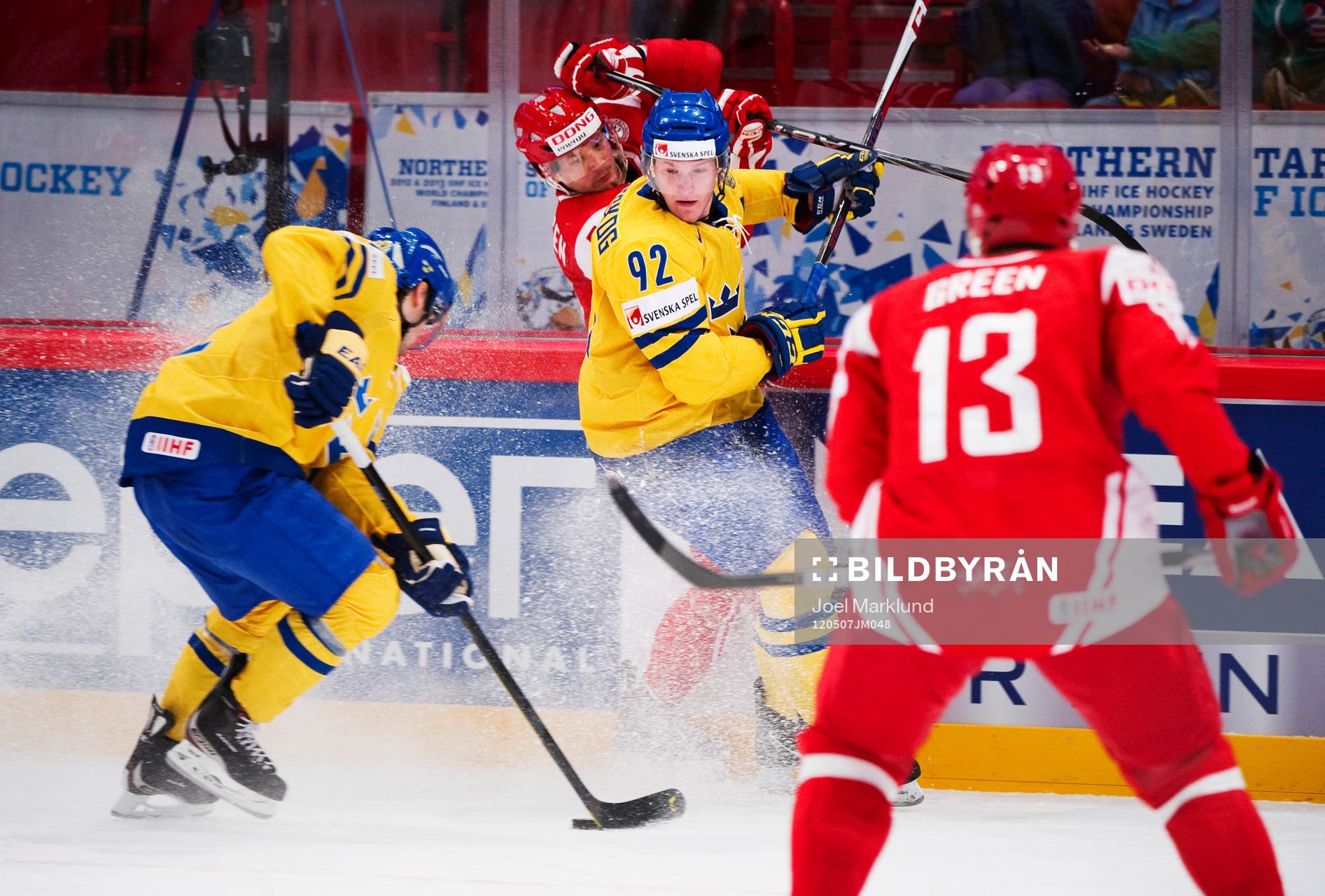 Gabriel Landeskog, Sverige