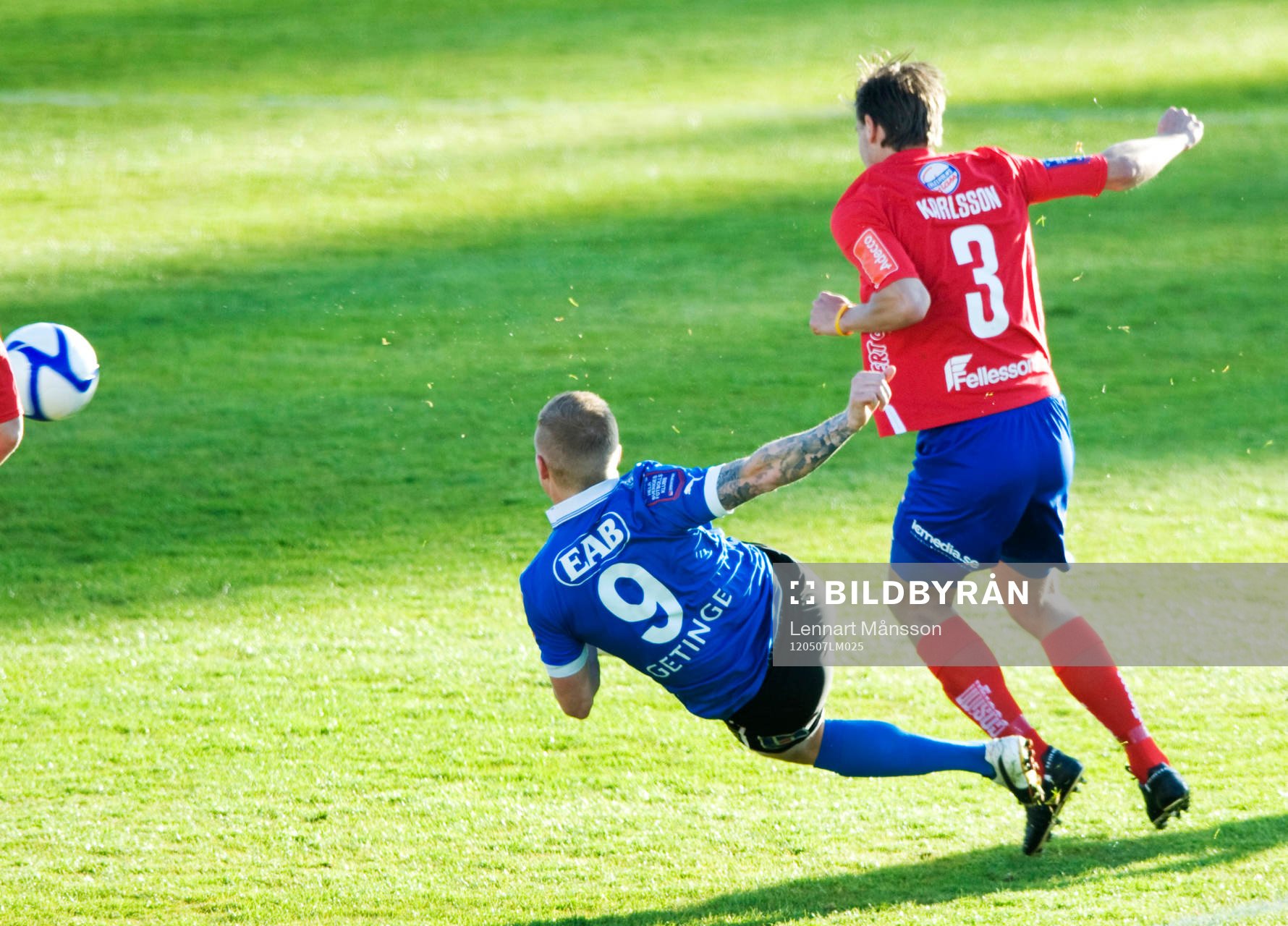 Gudjon Baldvinsson, Halmstad, skjuter liggande