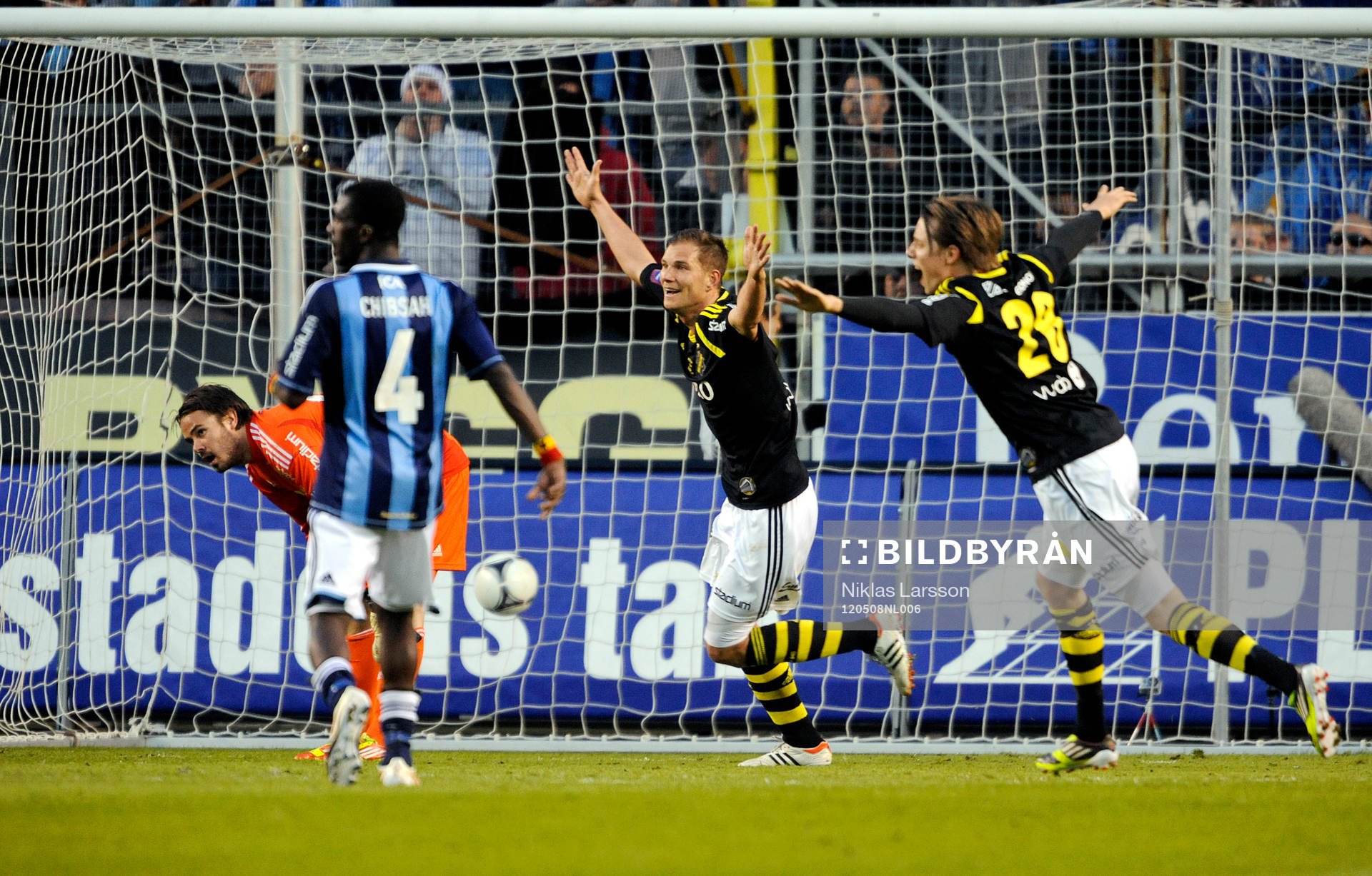 AIK spelarna jublar