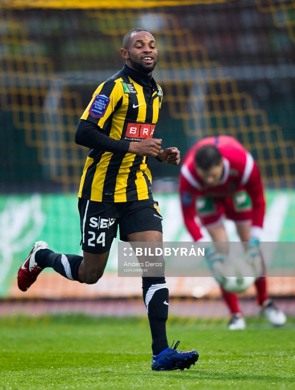 René Makondele, Häcken