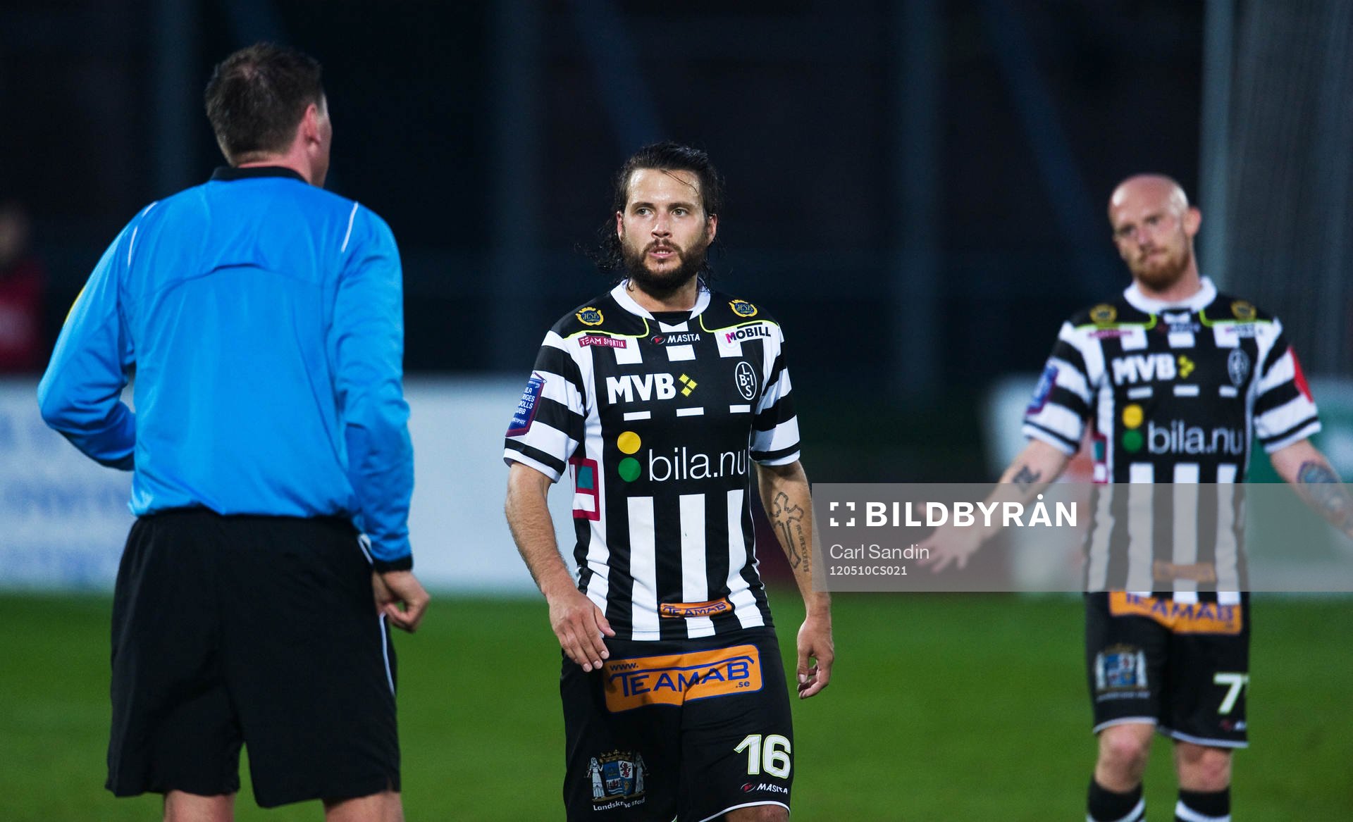 Patrik Åström, Max Mölder, är missnöjda med domares