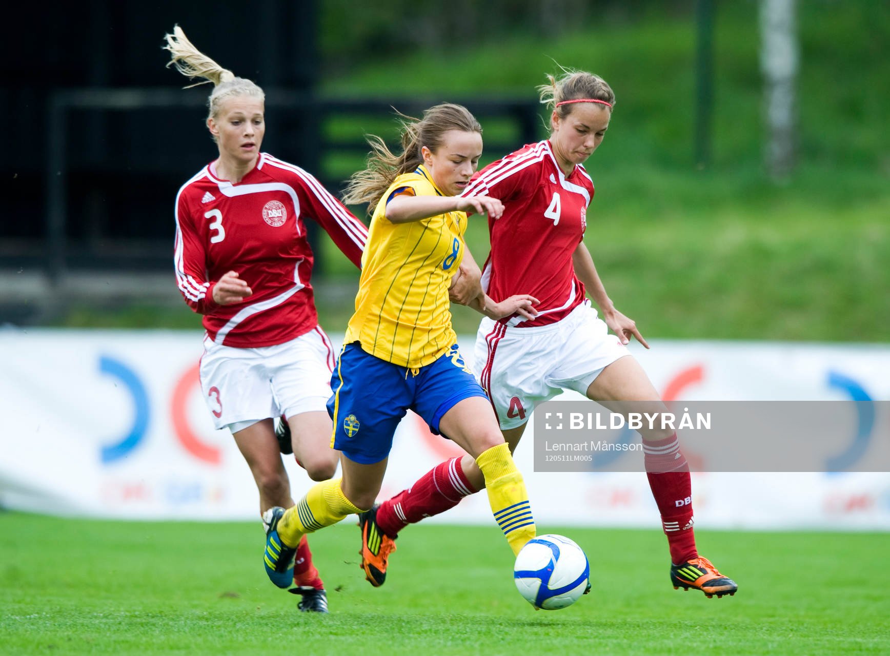 Maja Norrhamn, Sverige mot Stine Larsen och Rikke Sevecke,
