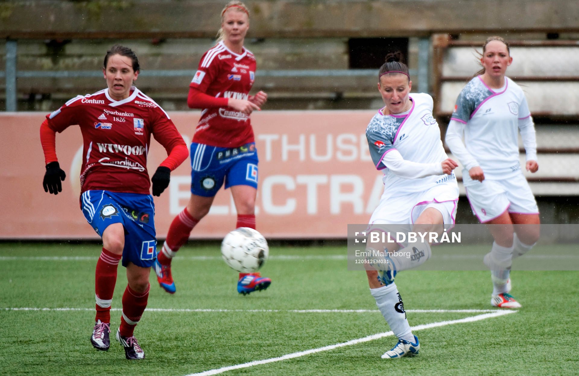 Anja Mittag, LDB gör 2-1