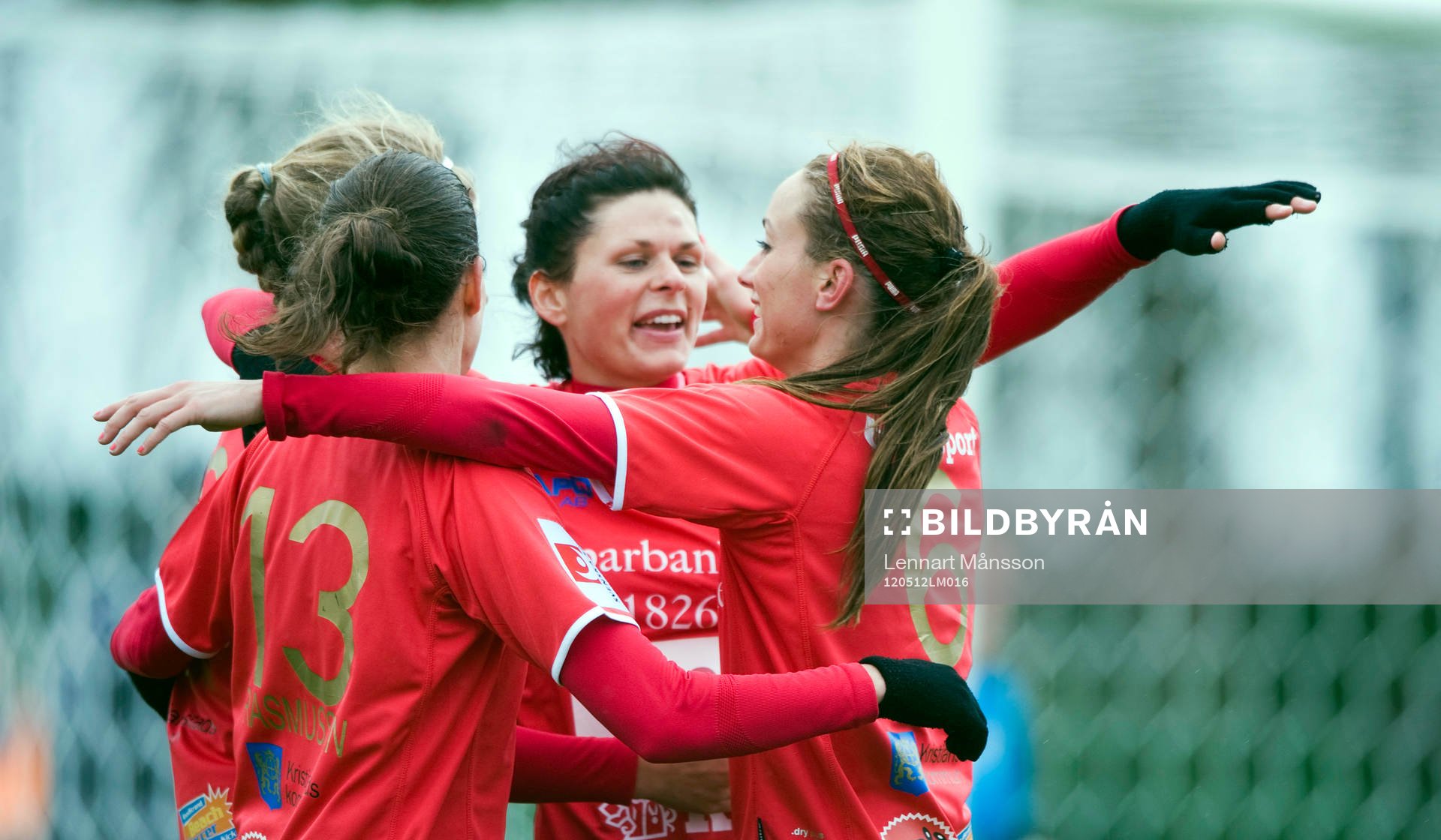 2-0, Susanne Moberg, Kristianstad, grattas av bl.a.
