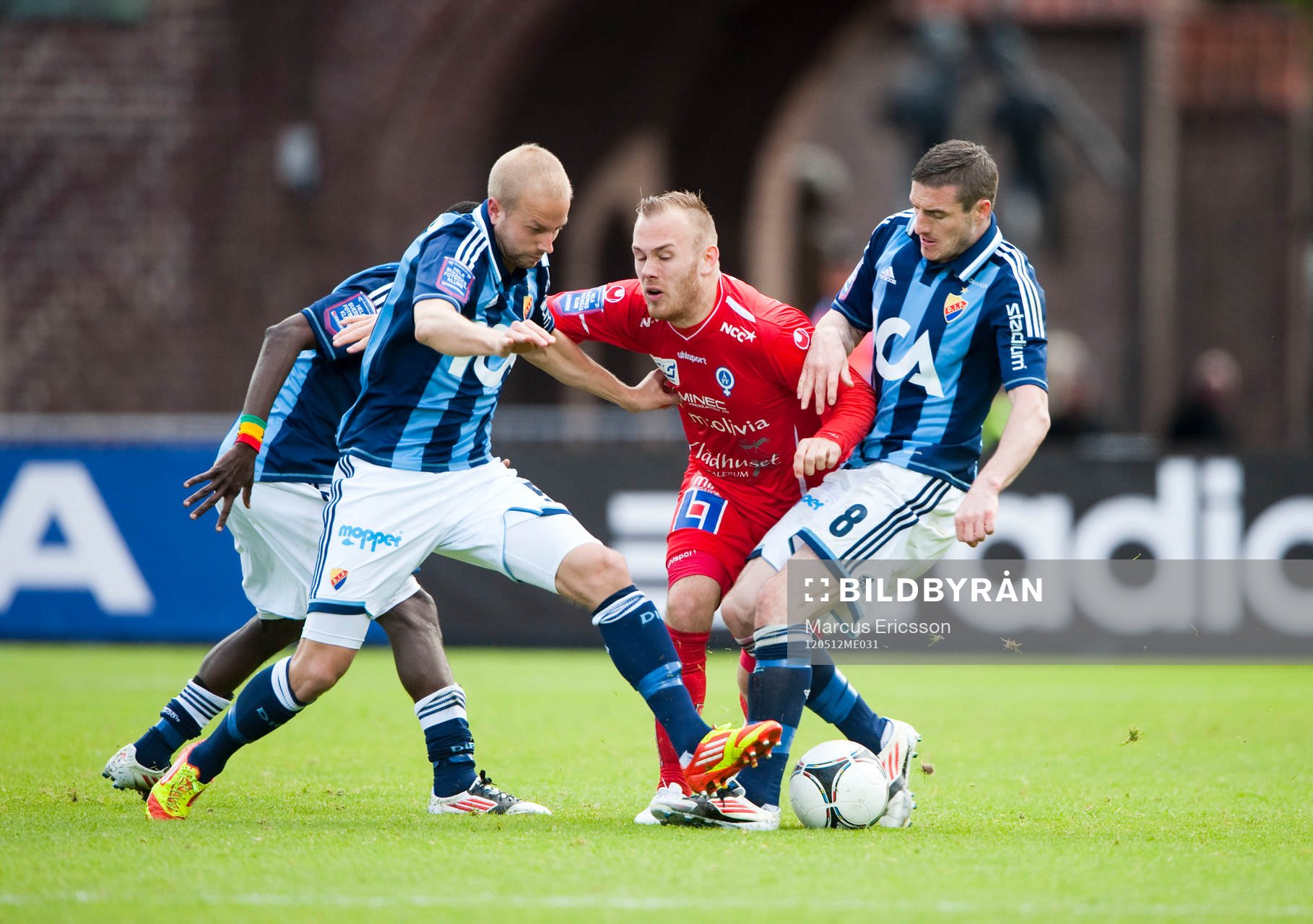  Petter Gustafsson och Jemas Keene, Djurgården med Magnus Eriksson, Åtvidaberg i mitten
