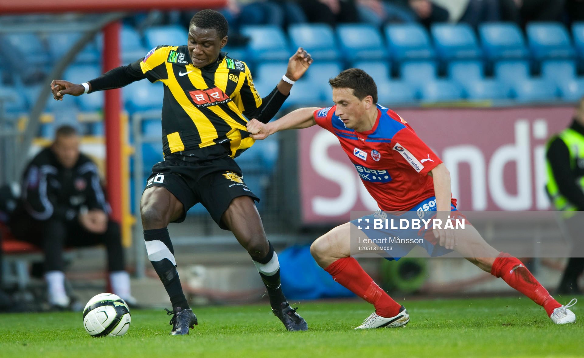 Dominic Chatto, Häcken, och Ardian Gashi, Helsingborg