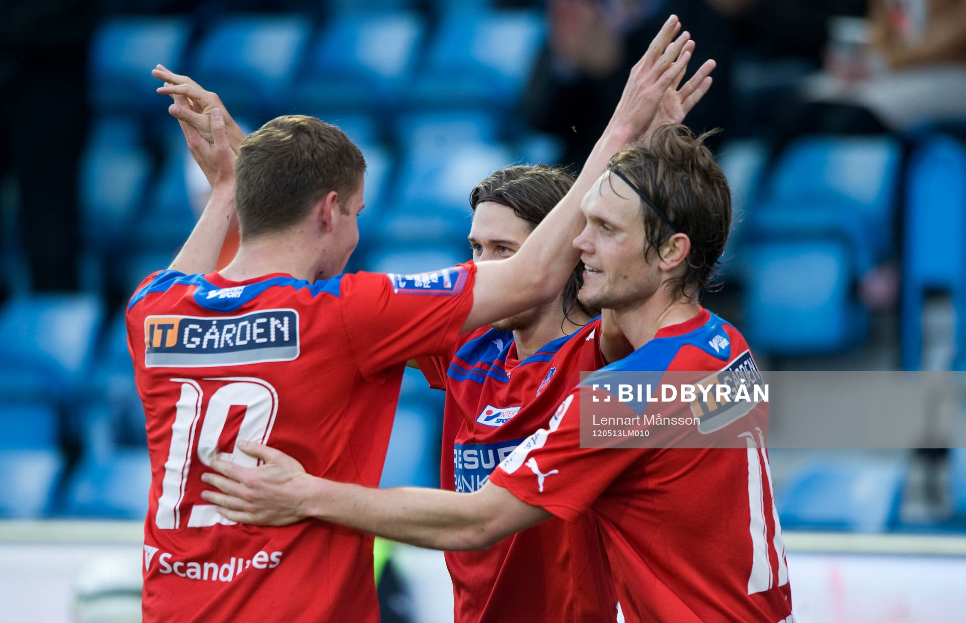 3-2, tvåmålsskytten Daniel Nordmark jubel med Alfred