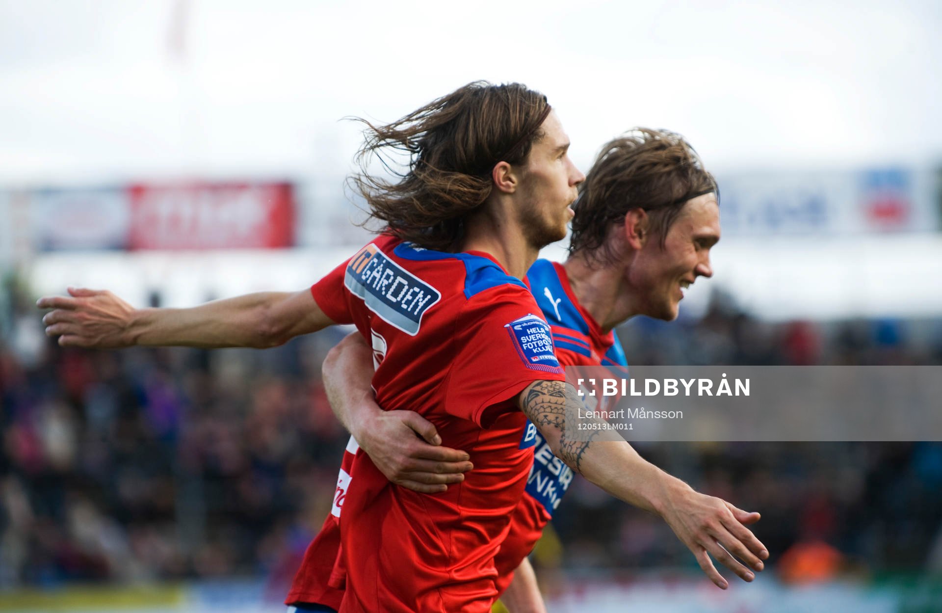 3-2 Daniel Nordmark, Helsingborg, jubel med Thomas Sörum