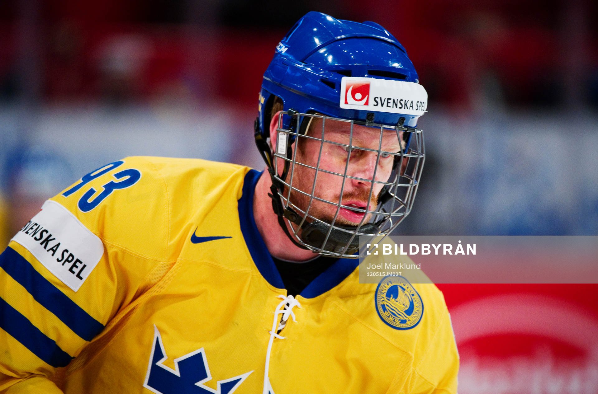 Johan Franzén, Sverige, spelar i galler på grund av sin