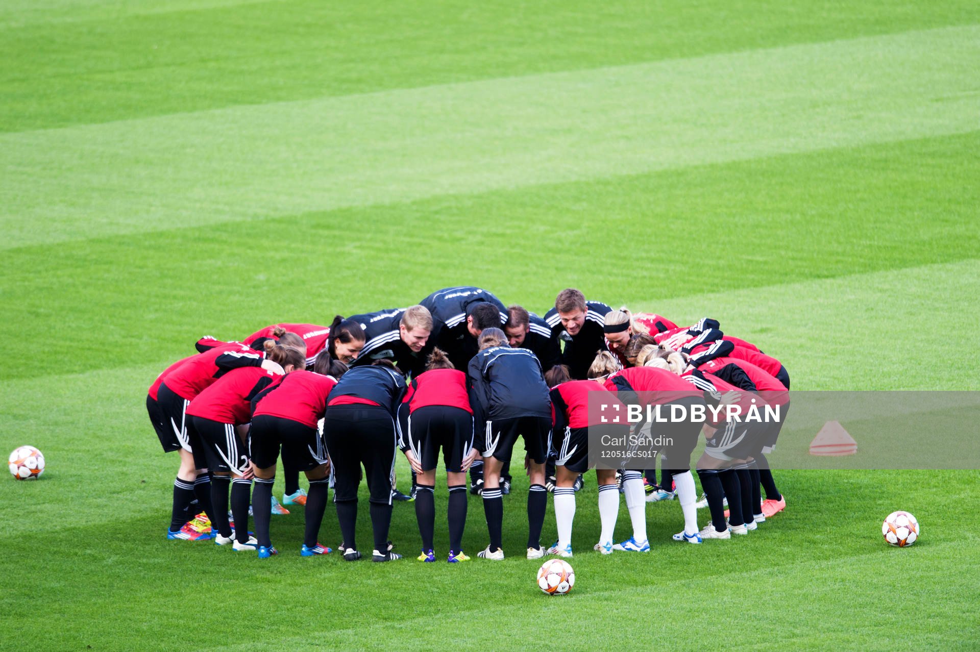 FFC Frankfurt, peppar före träningen