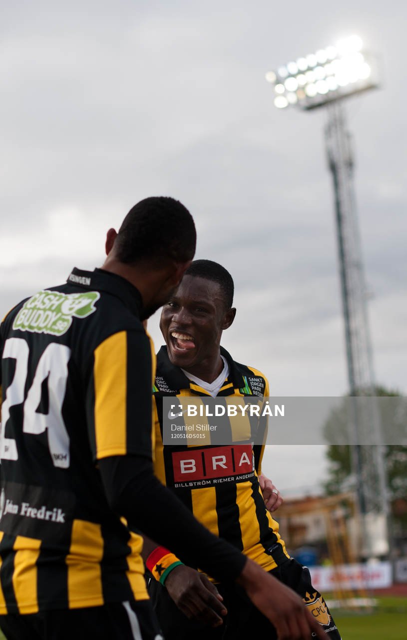 Abdul Majeed Waris, Häcken, gör 2-0, jubel