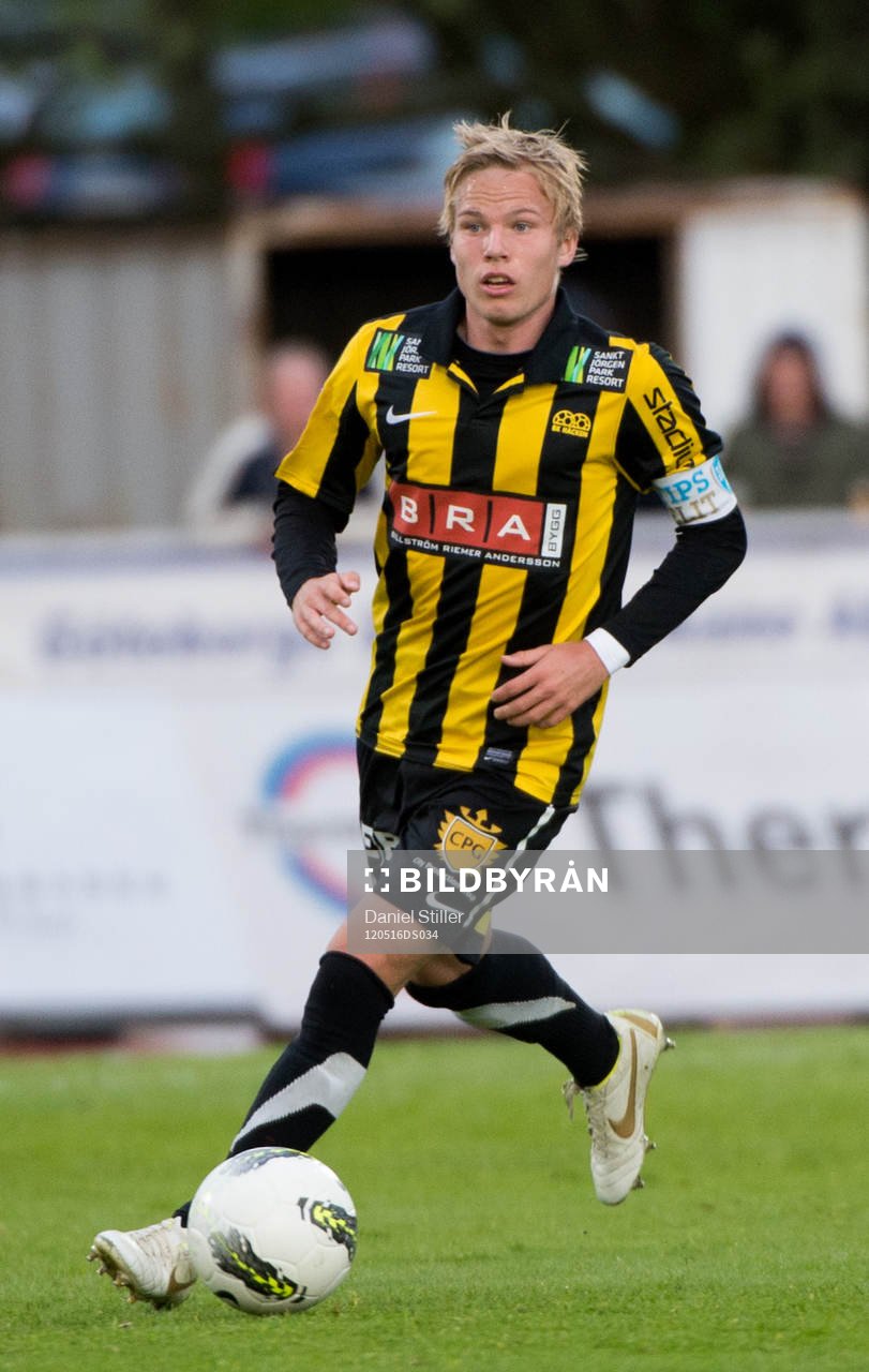 Oscar Lewicki, Häcken. Tipselit