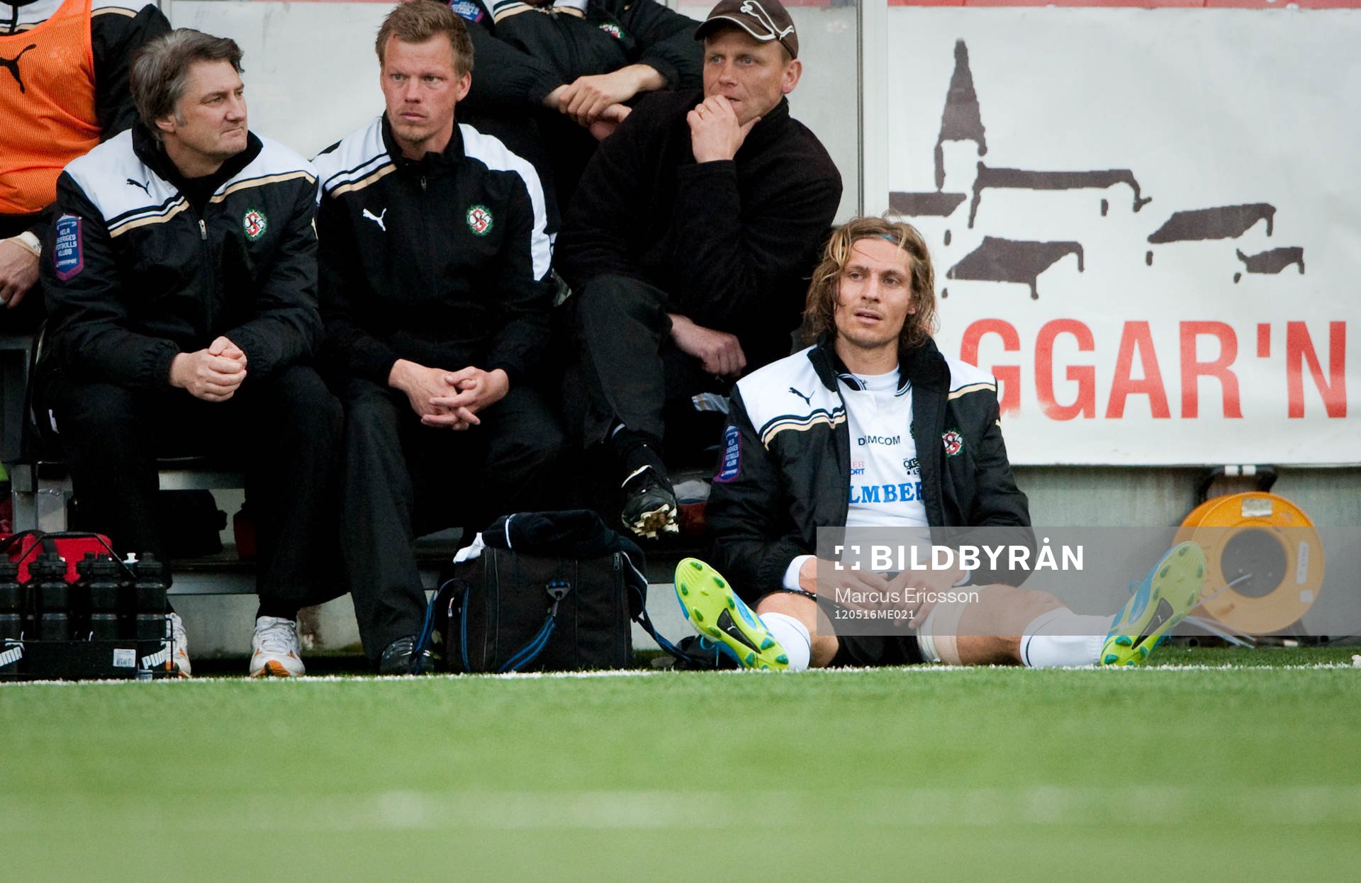 Tobias Grahn, Örebro sitter skadad. Skada